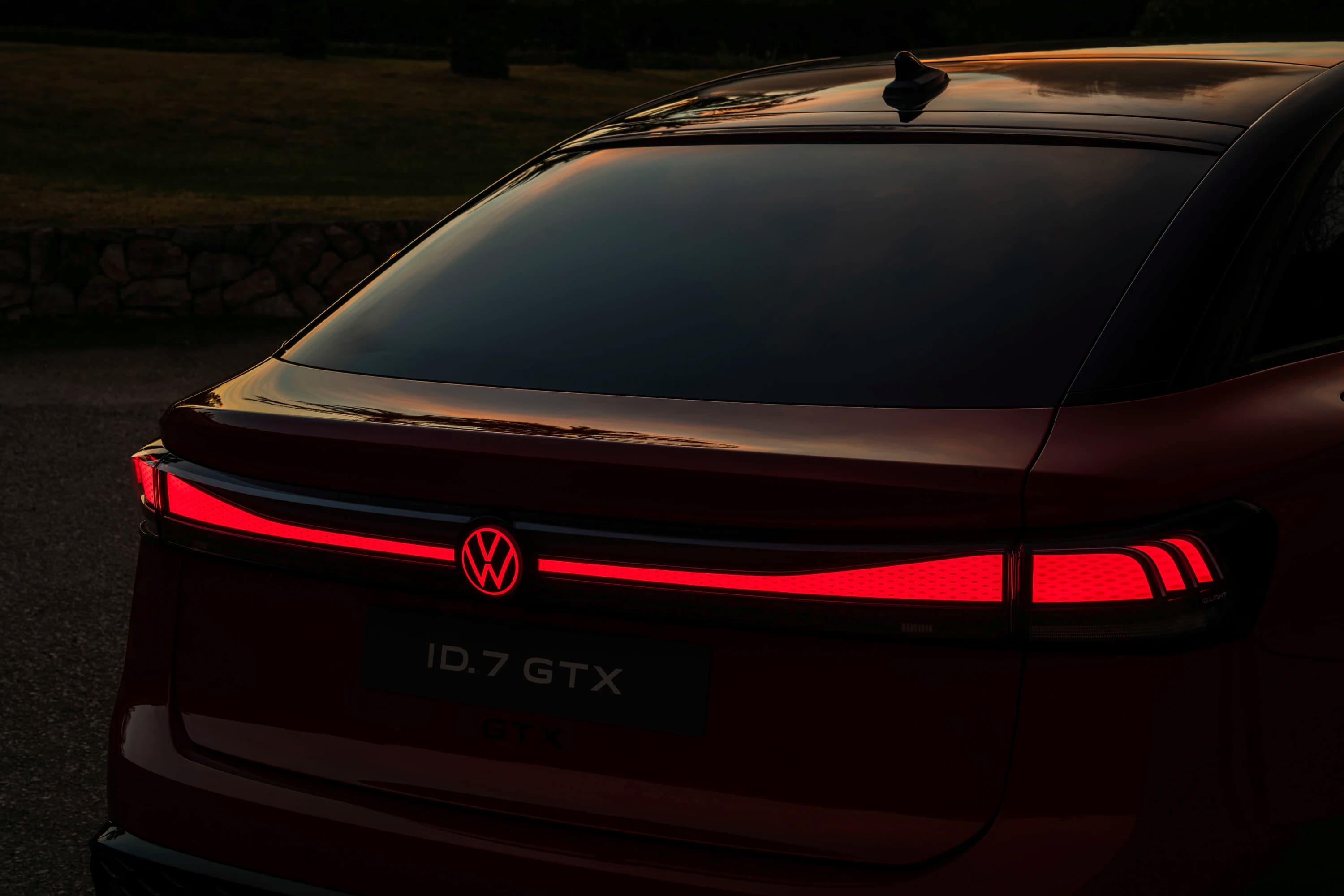 Volkswagen ID.7 GTX photo