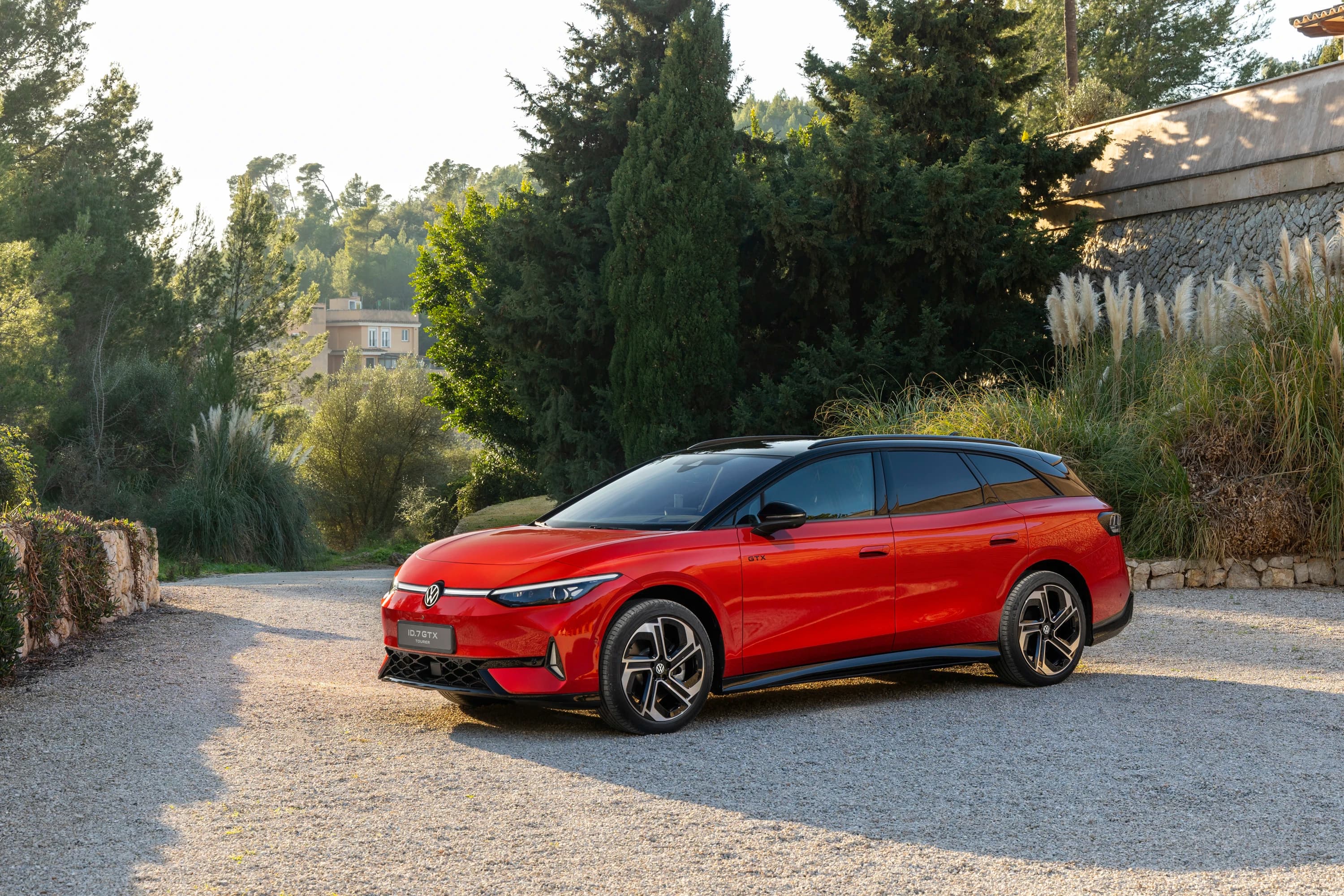 Volkswagen ID.7 GTX Tourer photo