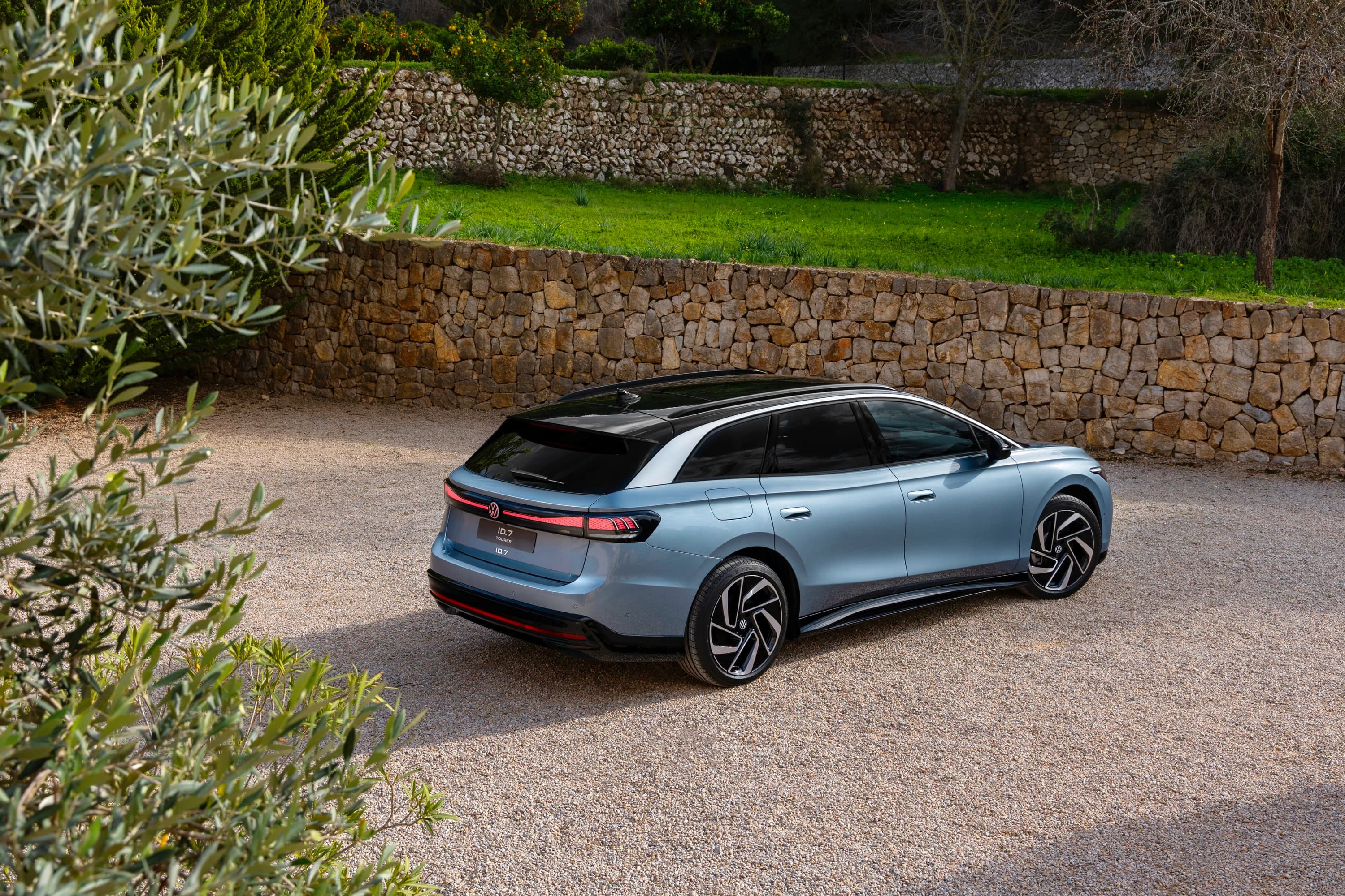 Volkswagen ID.7 Tourer Pro S photo