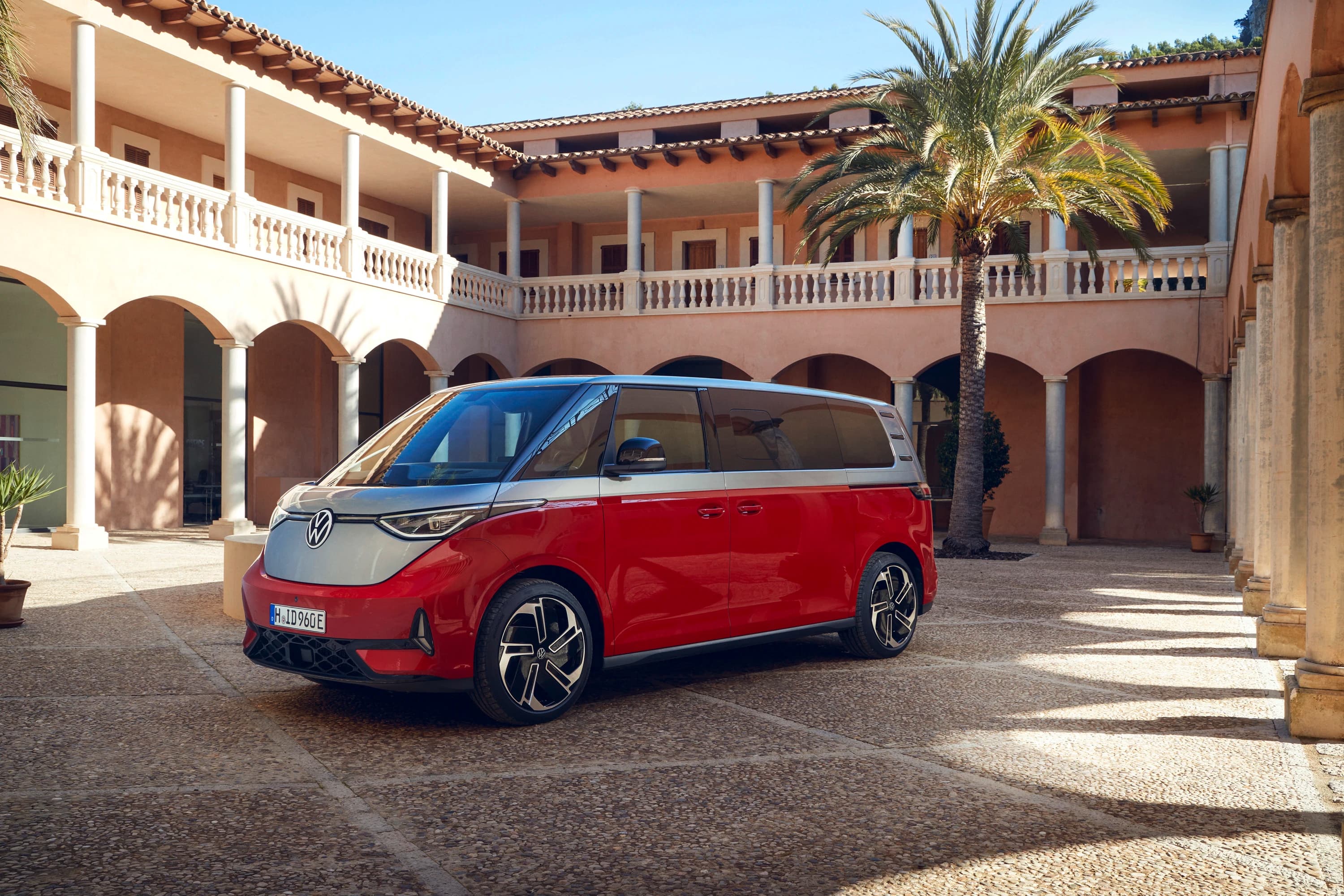 Volkswagen ID. Buzz LWB GTX 86 kWh photo