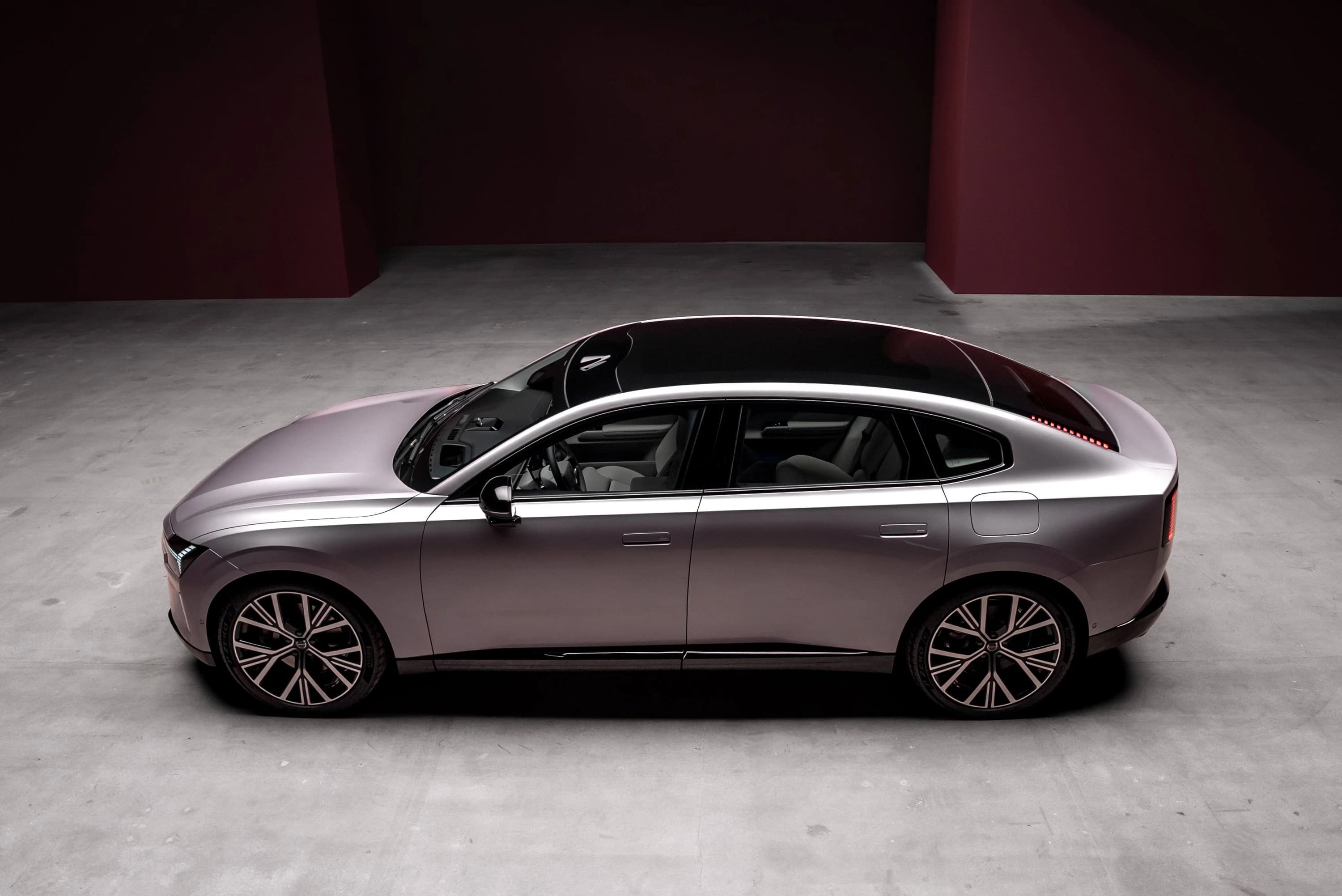 Volvo ES90 Twin Motor photo