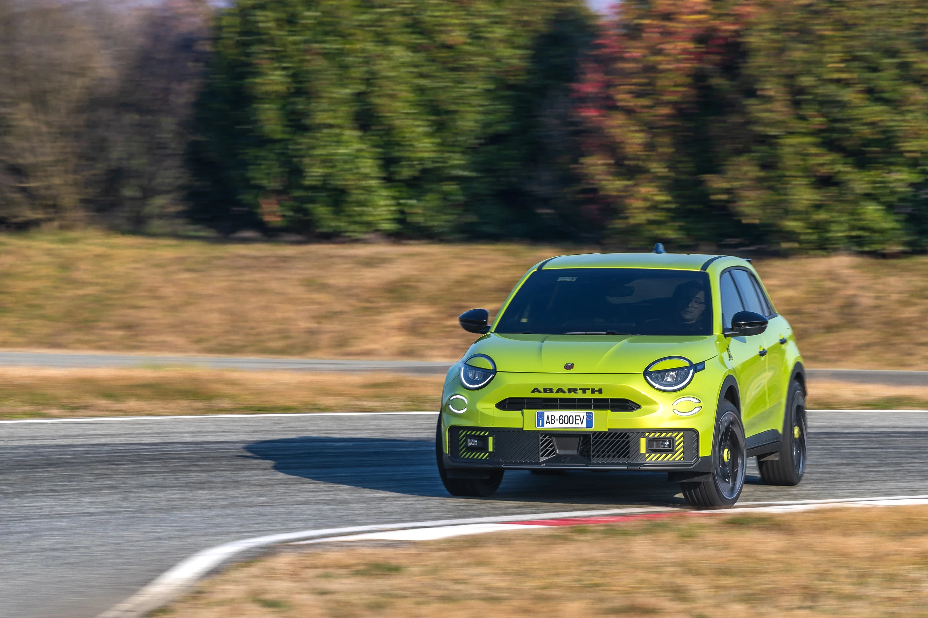 Abarth 600e Turismo exterior view