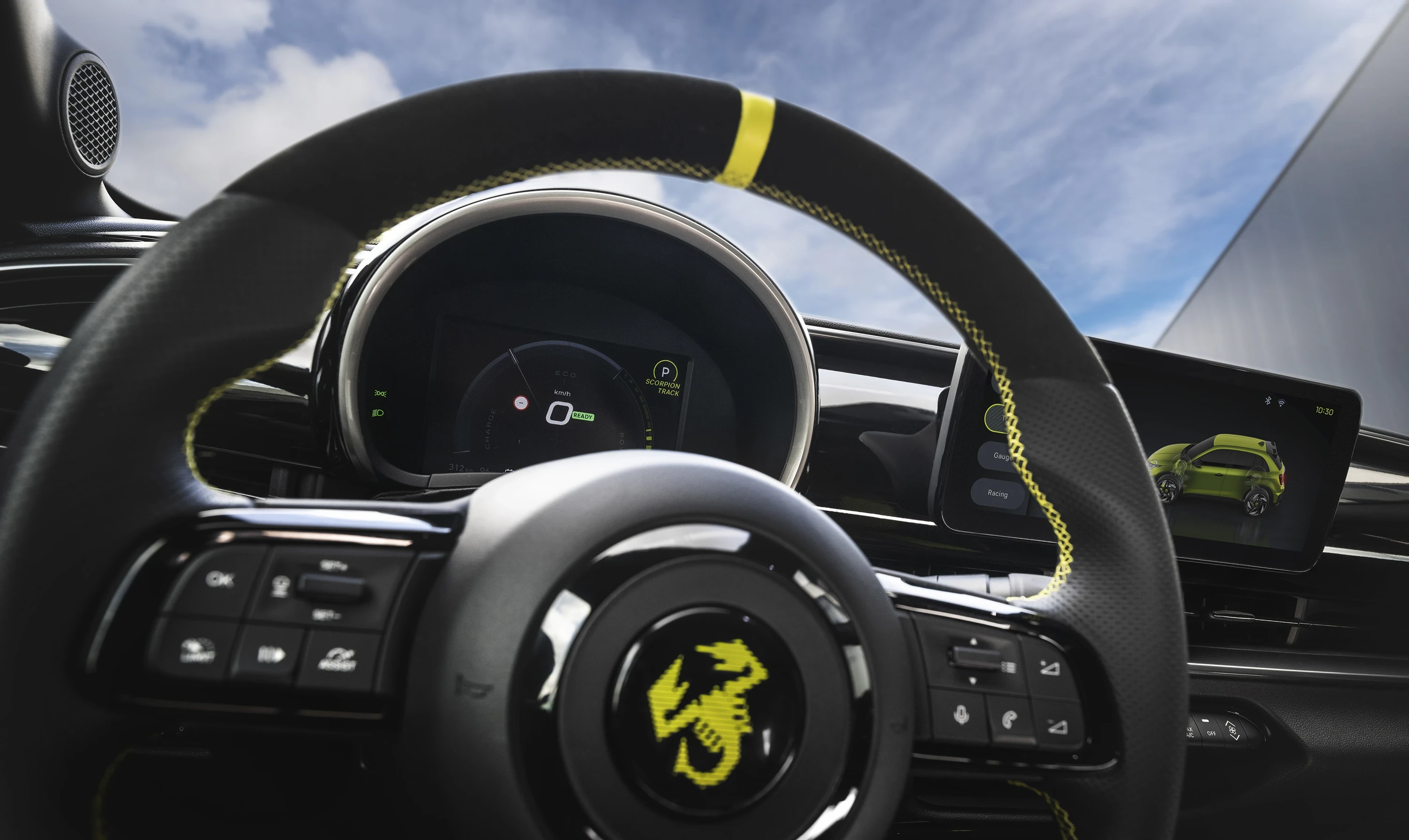 Abarth 600e Turismo steeringwheel view