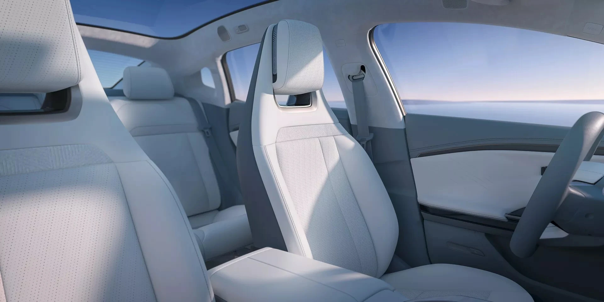 Aion Hyper GT 710 Supercharged frontseats view