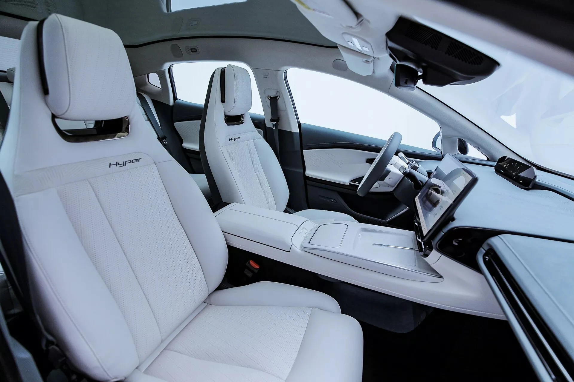 Aion Hyper GT 710 Supercharged frontseats view