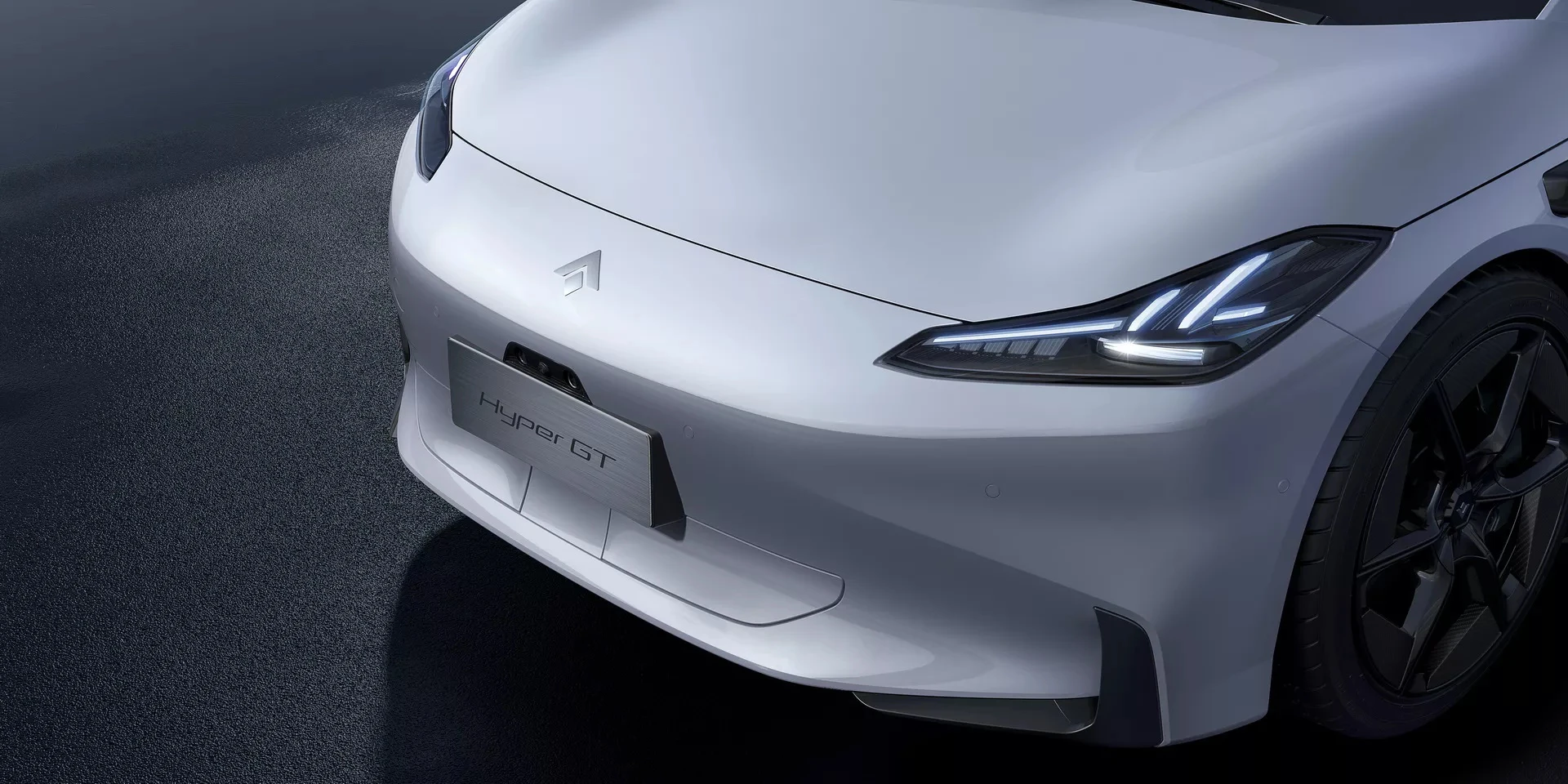 Aion Hyper GT 710 Supercharged headlights view