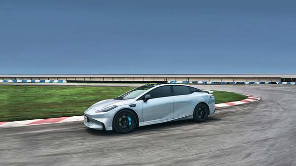 Aion Hyper GT 710 Supercharged exterior view