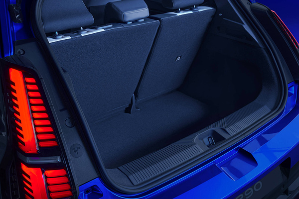 Alpine A290 GT trunk view