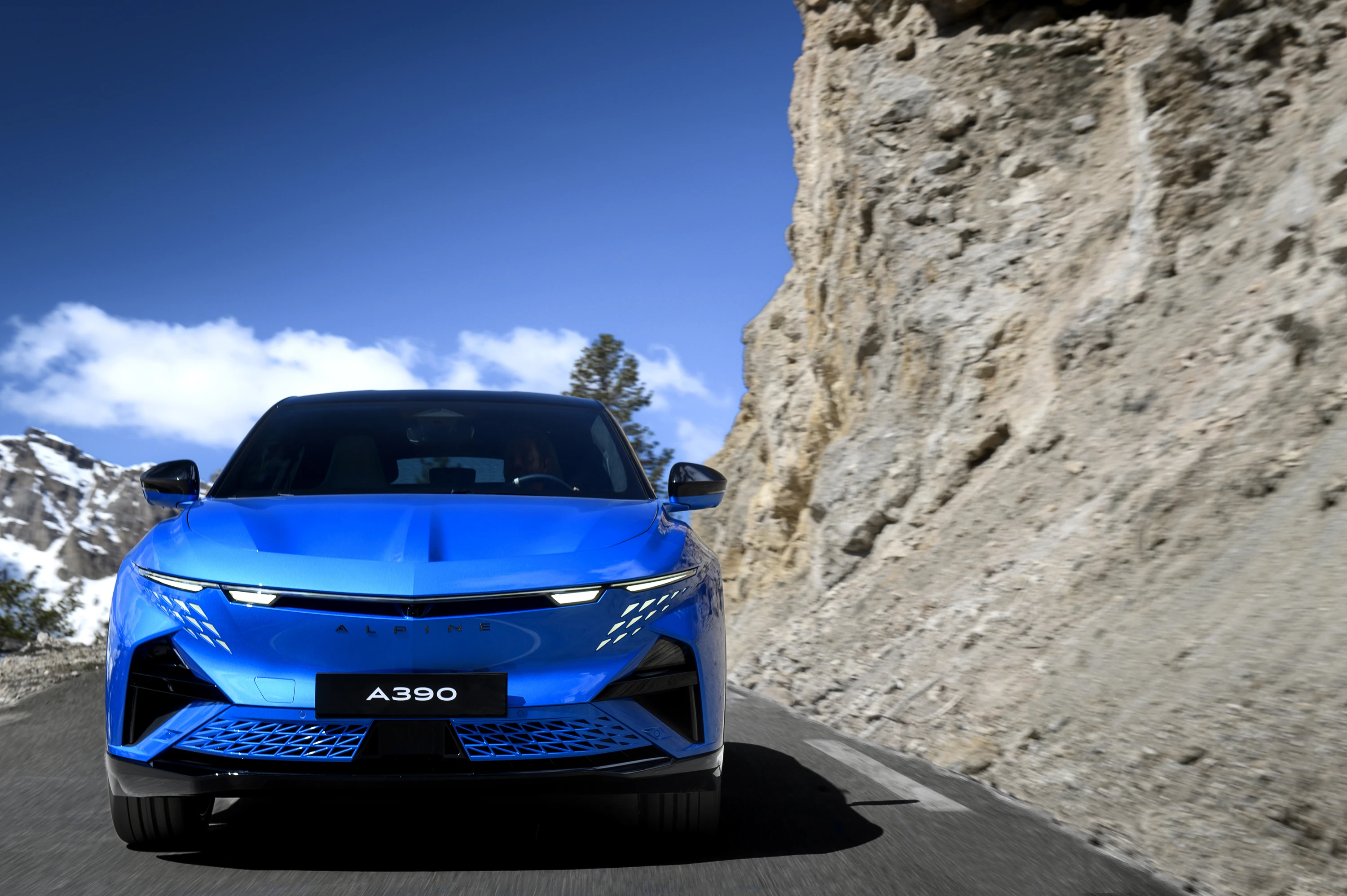 Alpine A390 GT exterior view