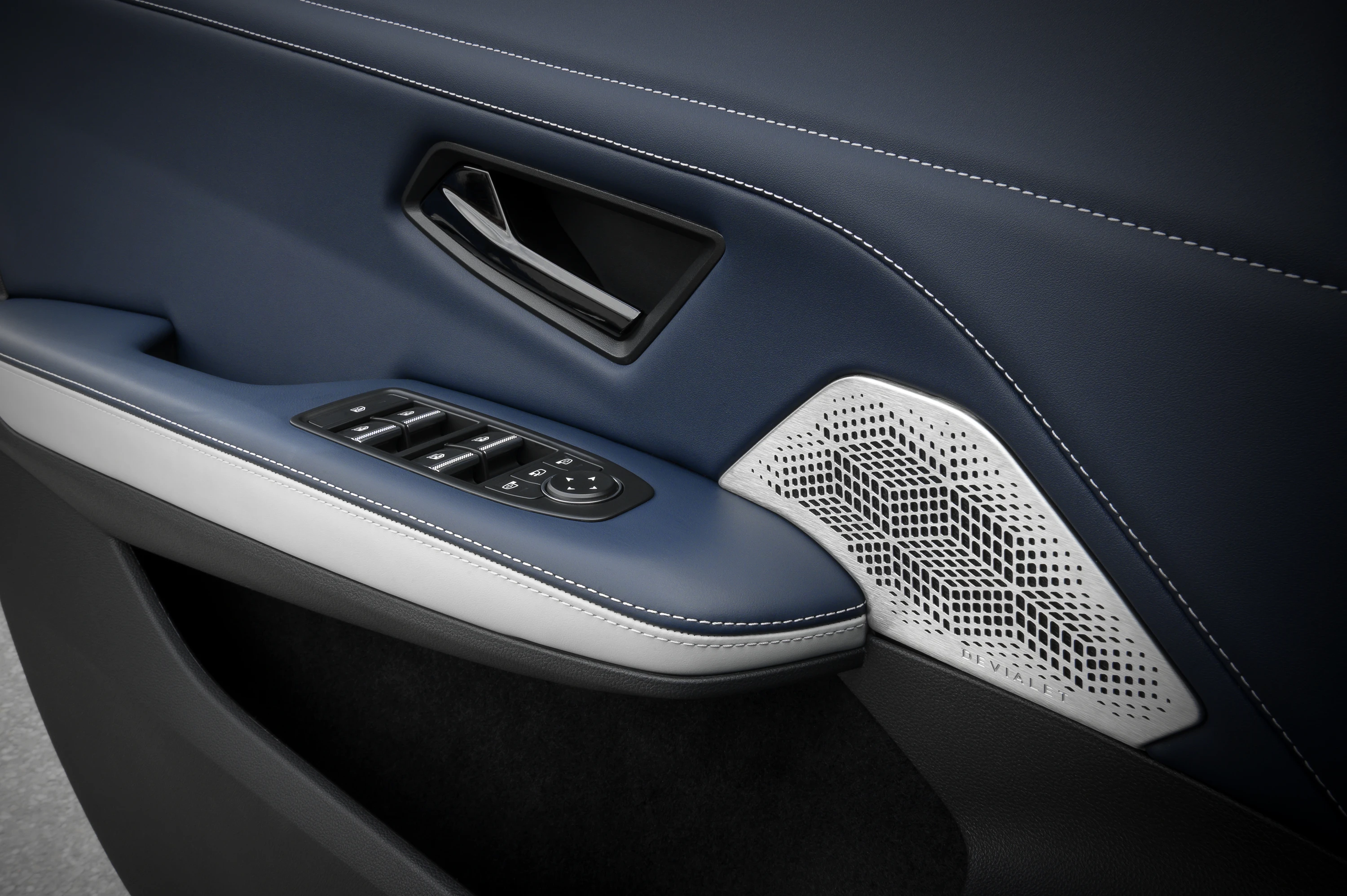 Alpine A390 GTS details view