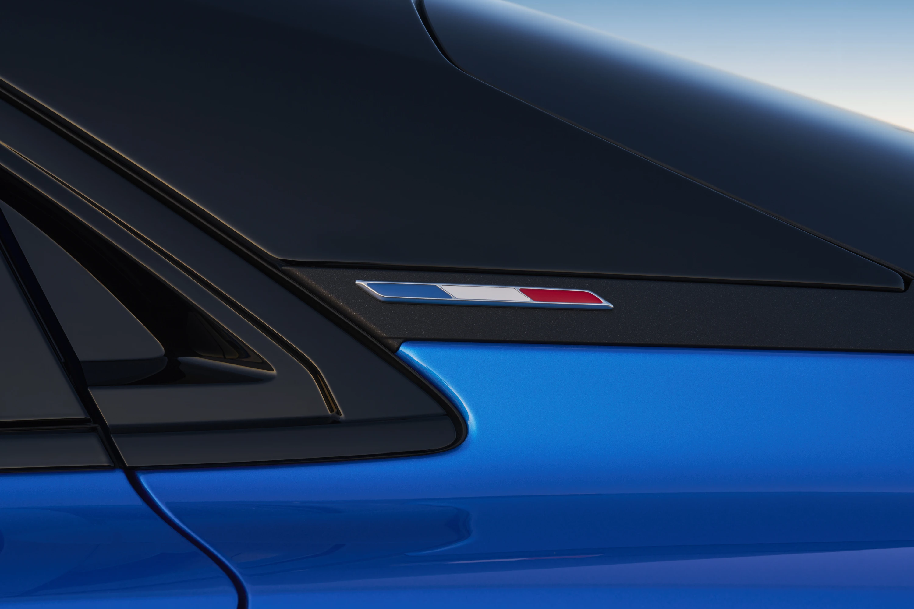 Alpine A390 GTS details view