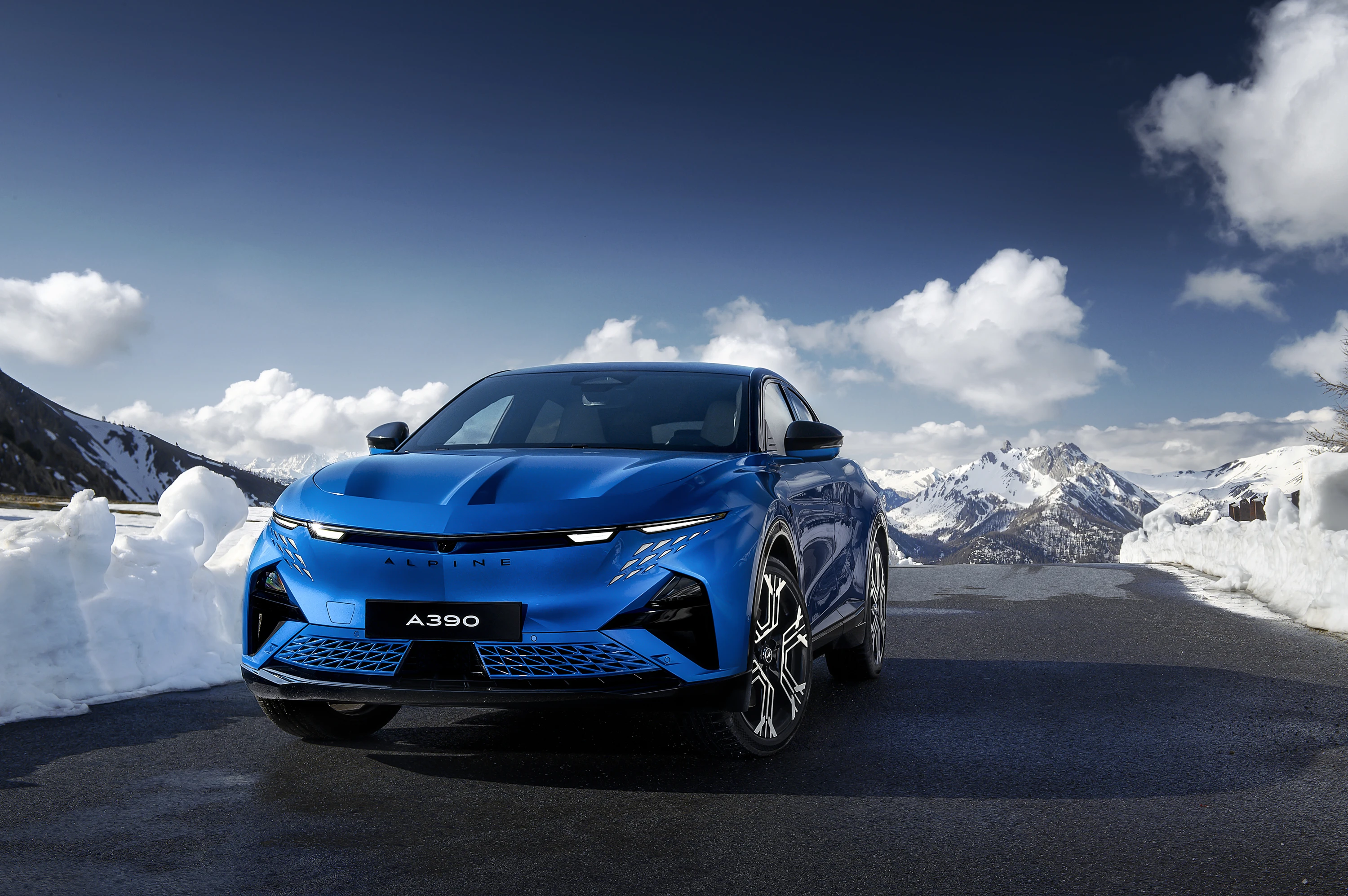 Alpine A390 GTS electric vehicle exterior