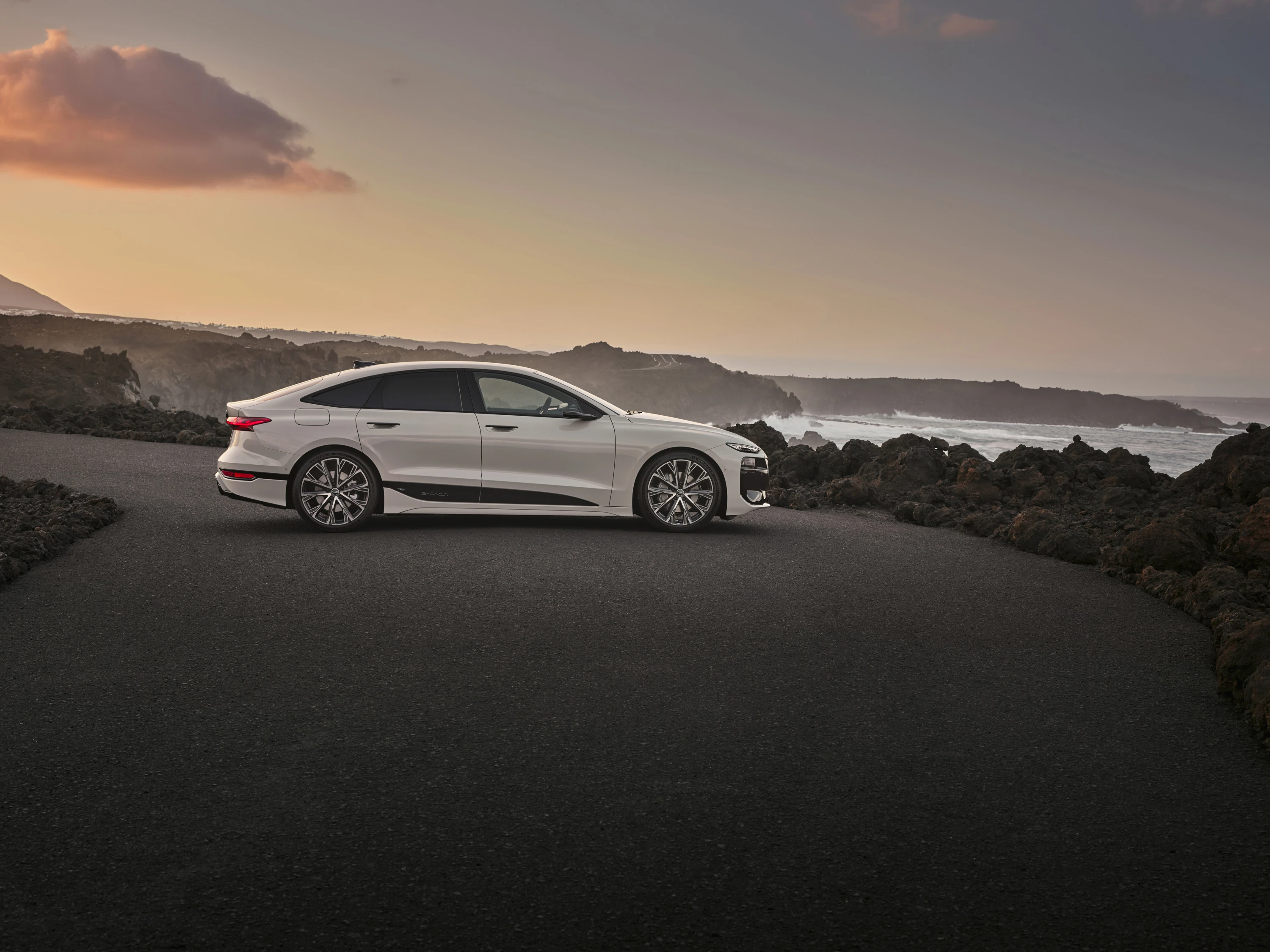 Audi A6 Sportback e-tron performance exterior view