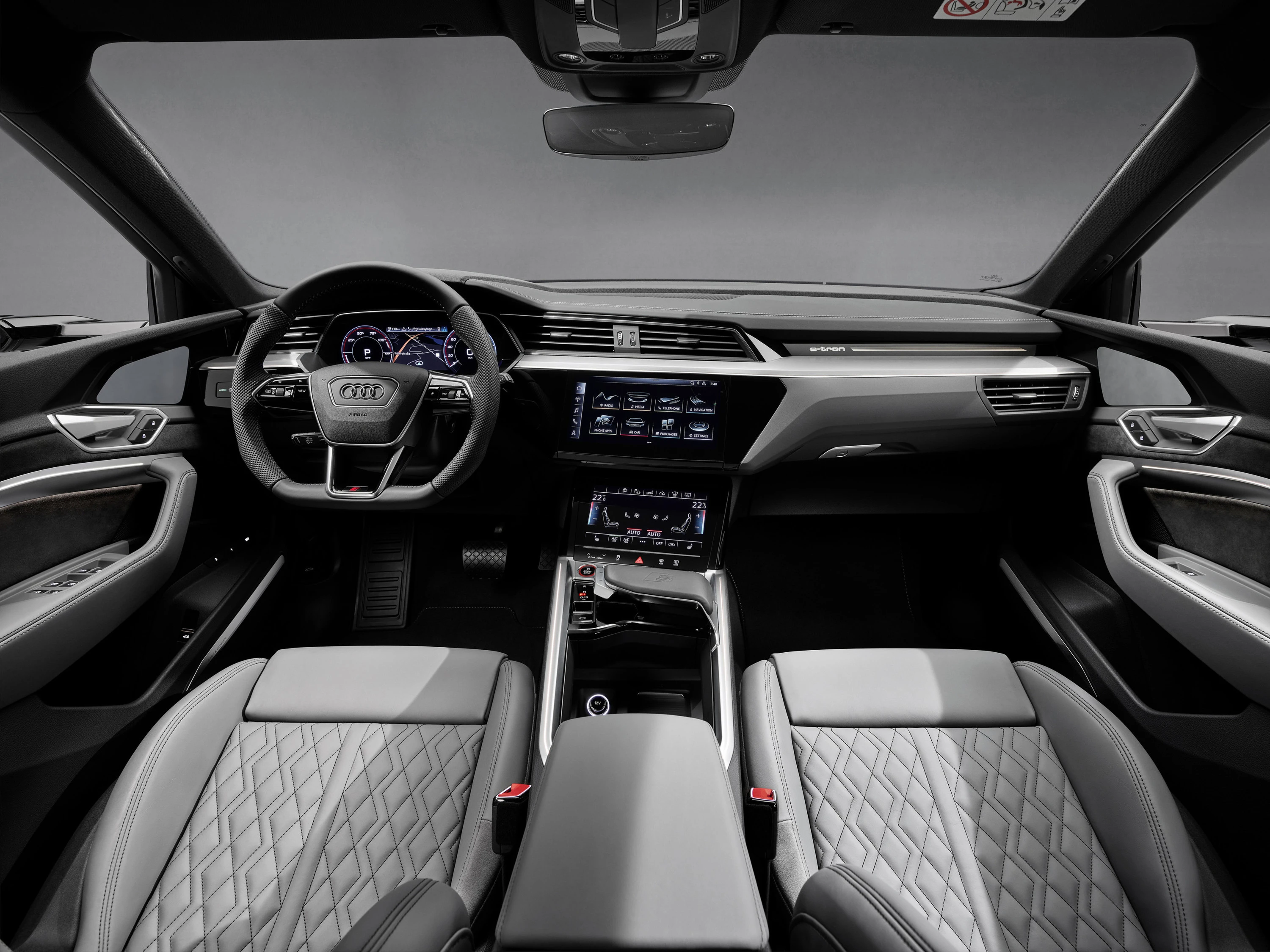 Audi e-tron 50 interior view