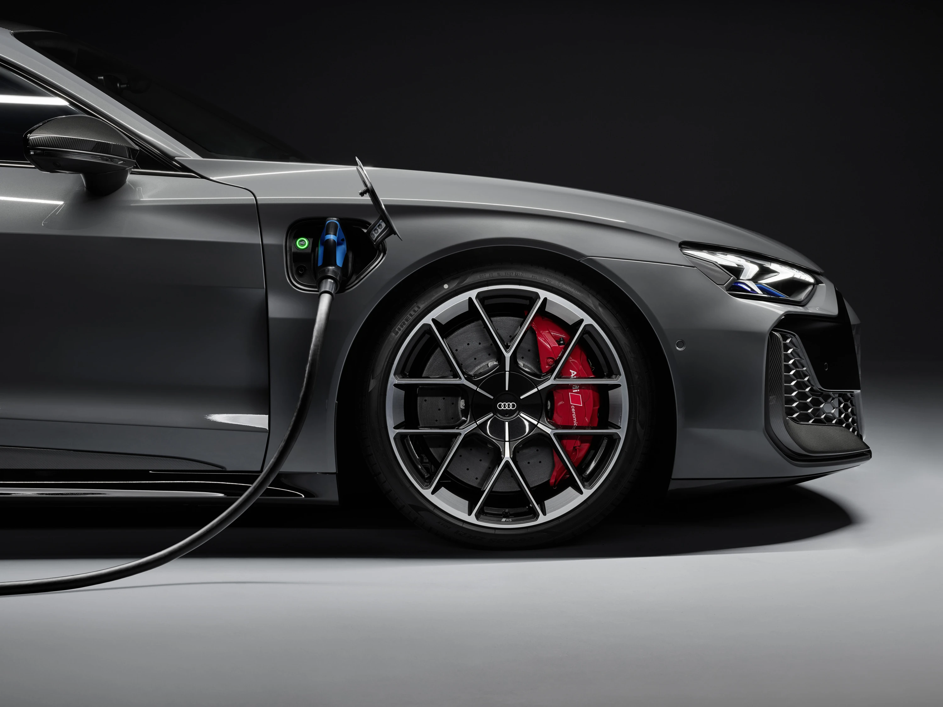 Audi RS e-tron GT chargeport view