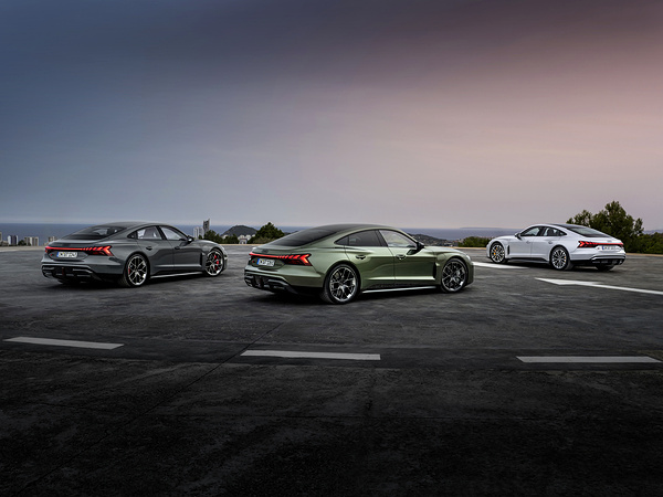 Audi RS e-tron GT modelrange view