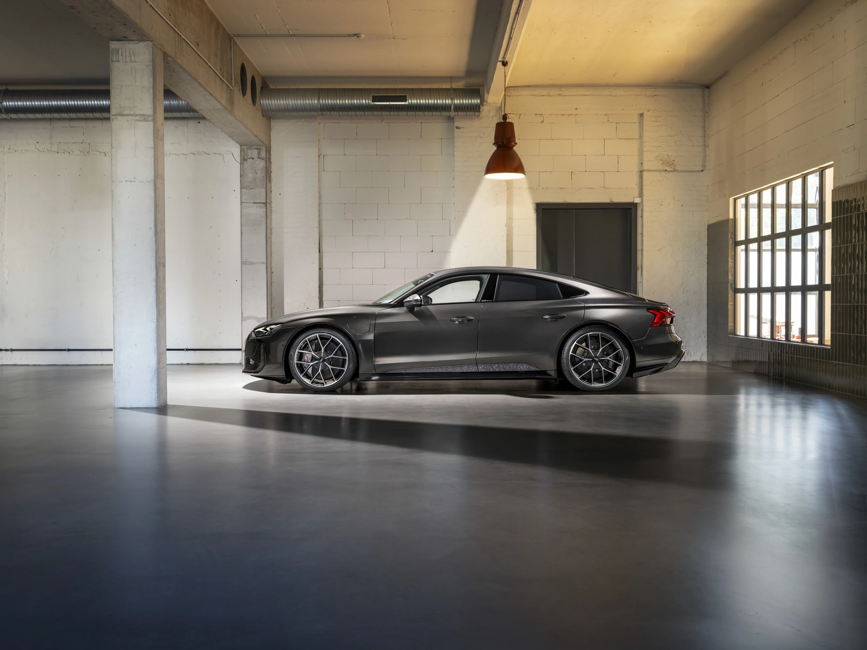Audi RS e-tron GT performance exterior view