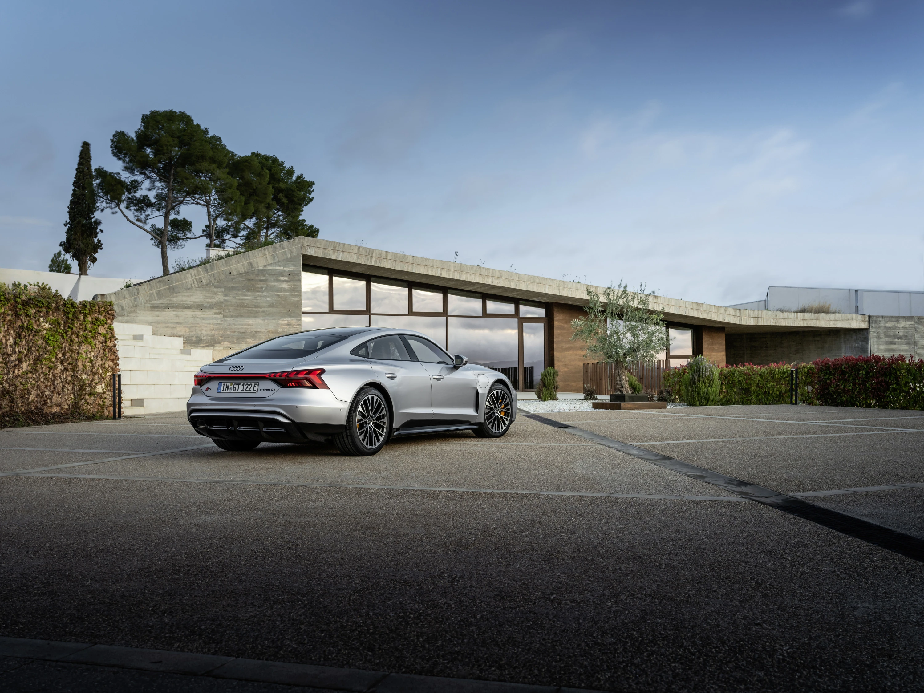 Audi S e-tron GT exterior view