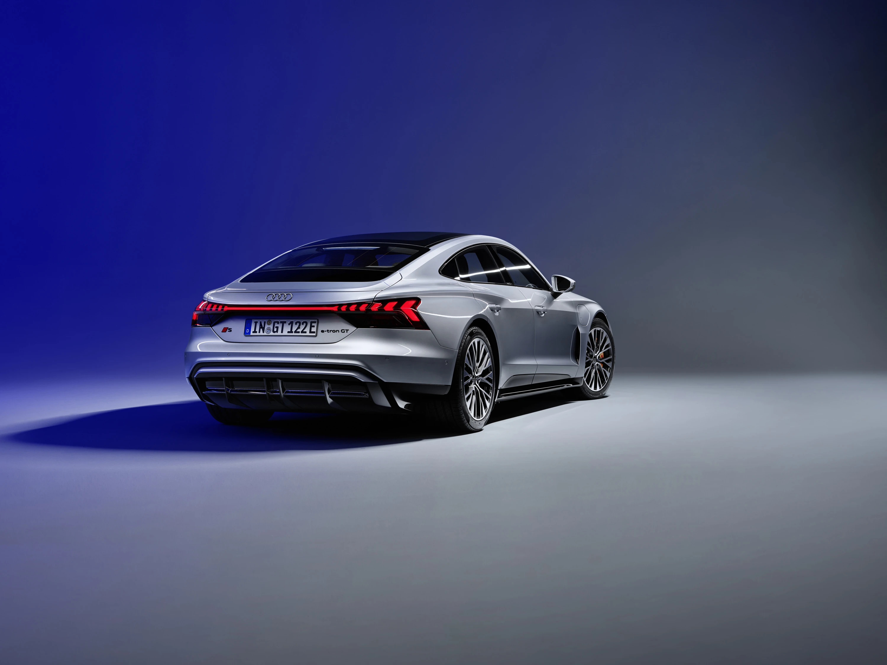 Audi S e-tron GT exterior view