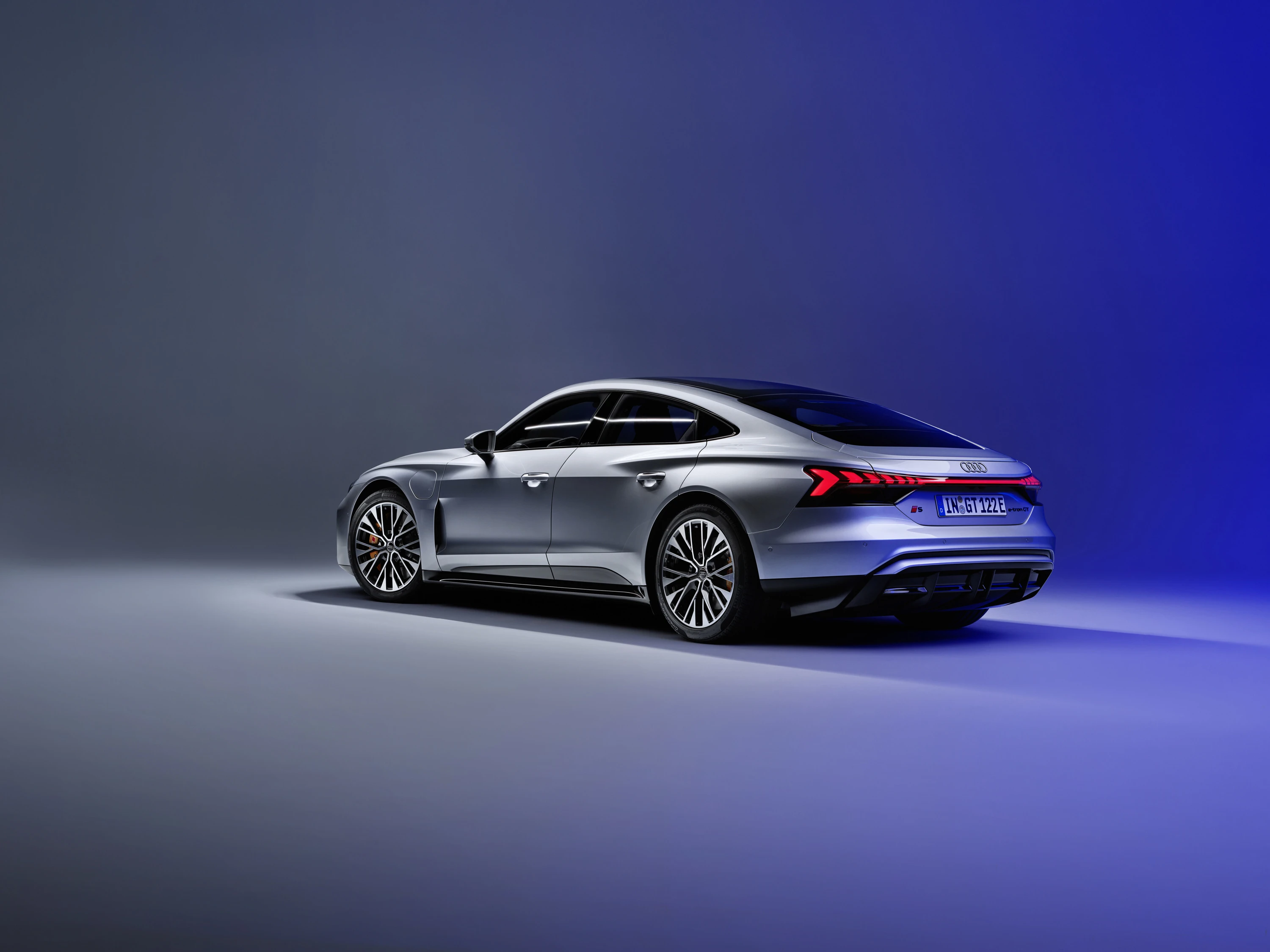 Audi S e-tron GT exterior view