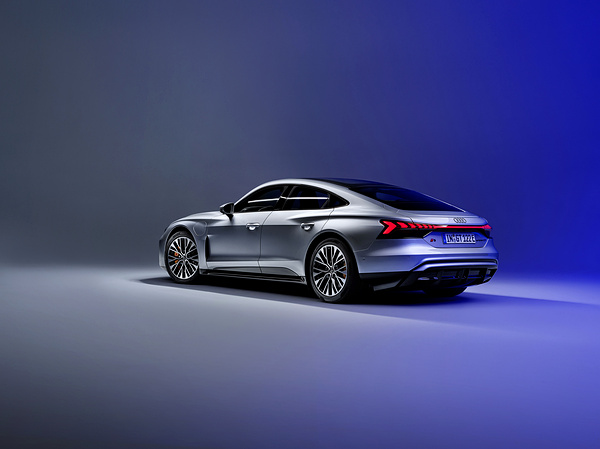 Audi S e-tron GT exterior view