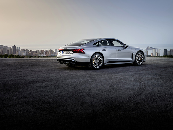 Audi S e-tron GT exterior view