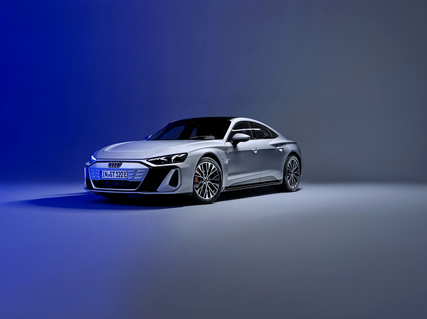 Audi S e-tron GT exterior view