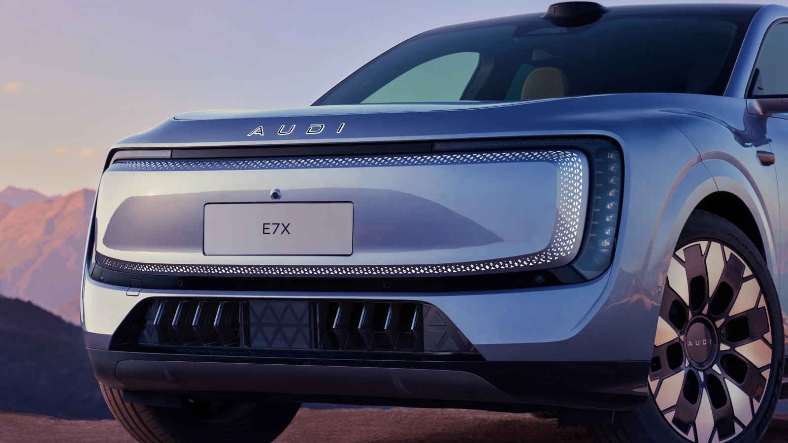 Audi e7x Pioneer quattro exterior view