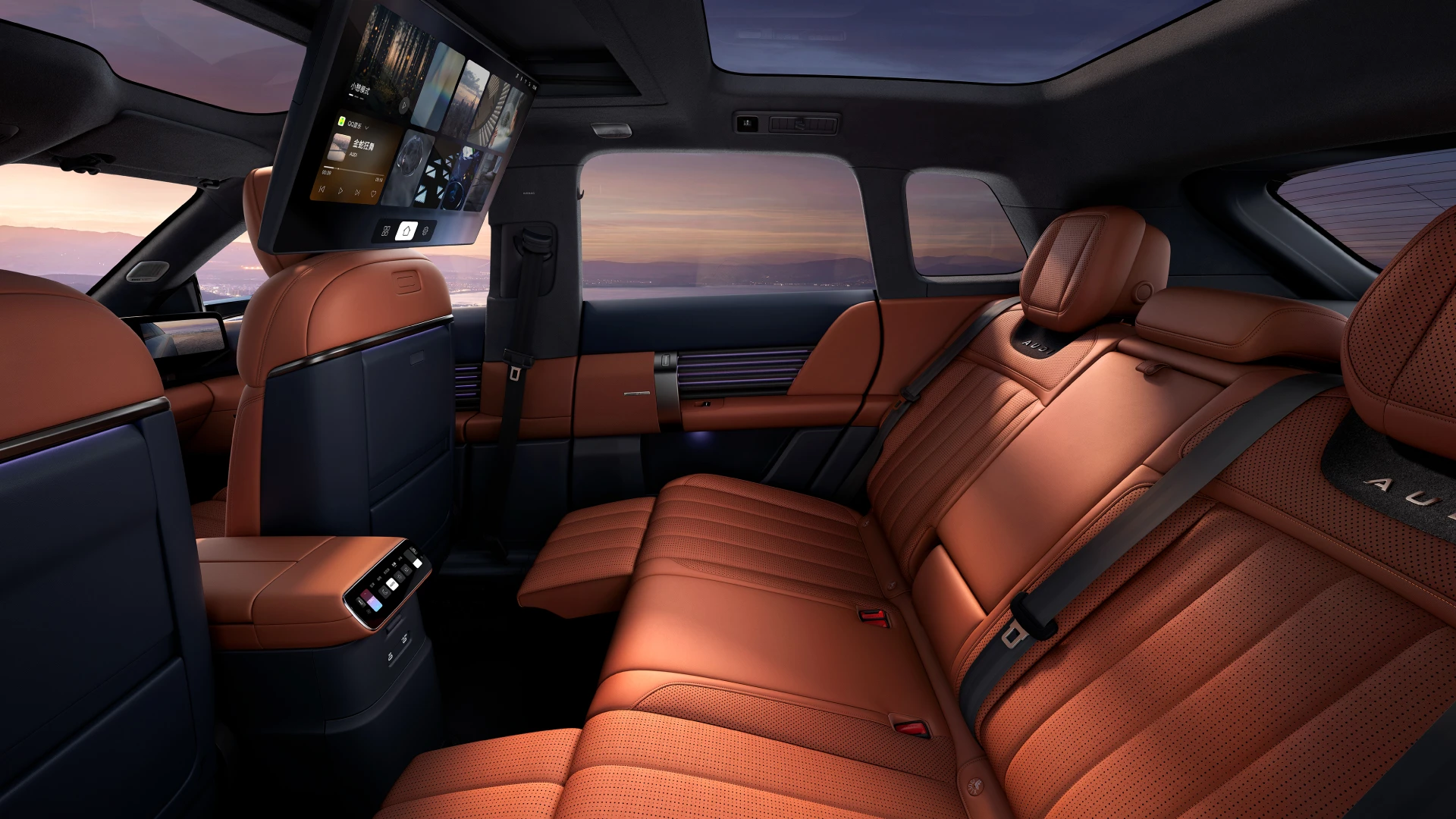 Audi e7x Pioneer quattro secondrowseats view