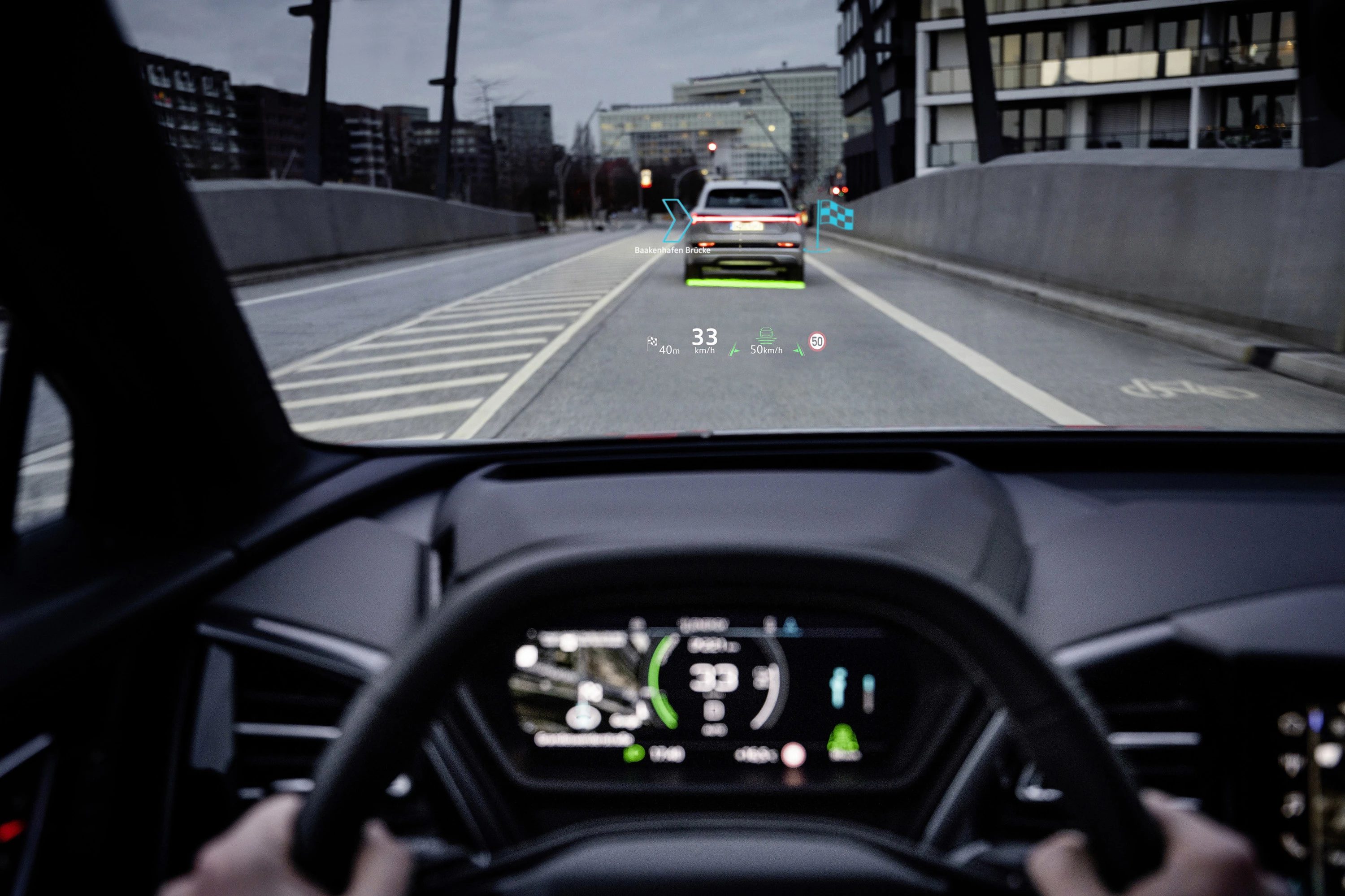 Audi Q4 45 e-tron technology view
