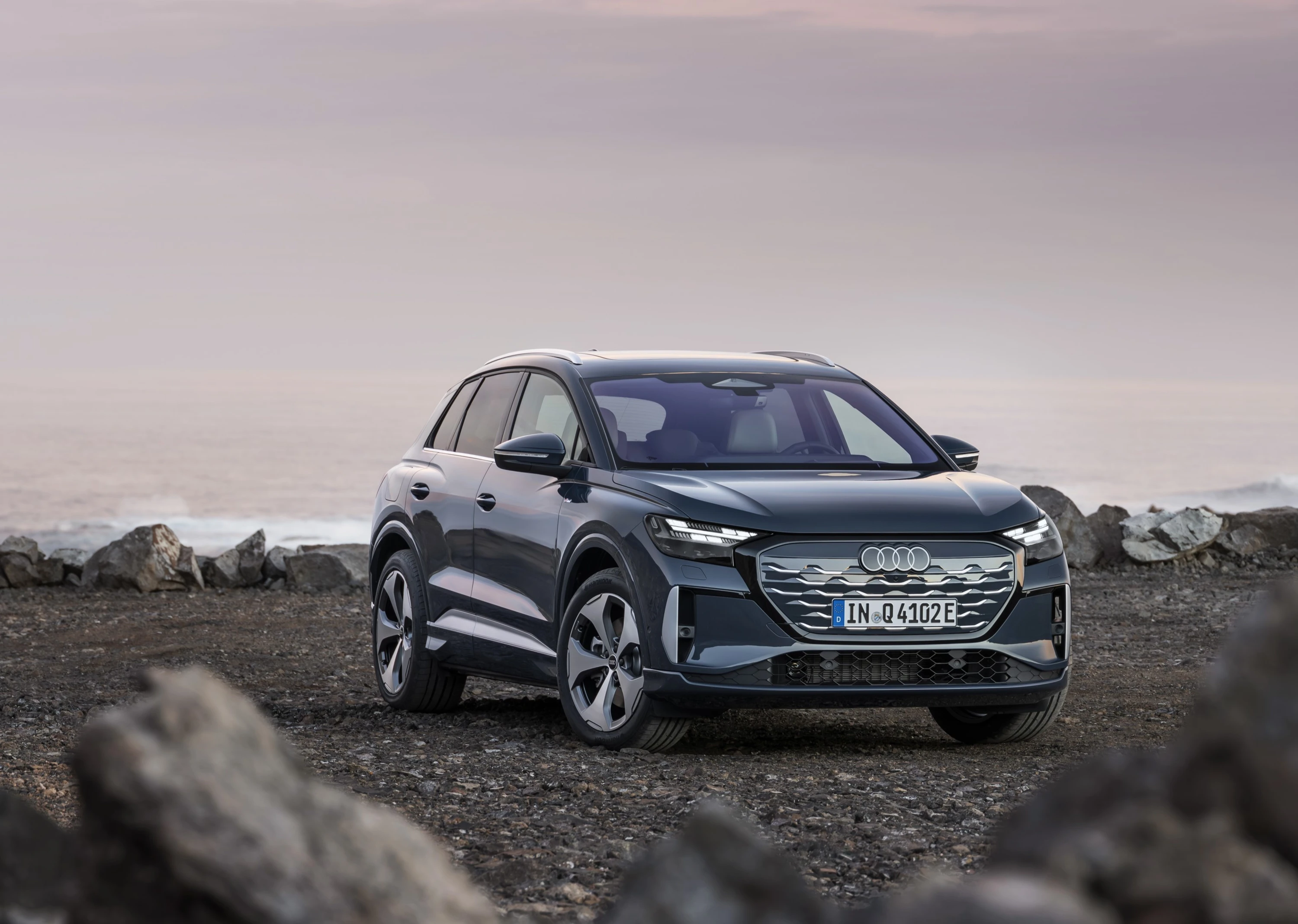 Audi Q4 e-tron quattro exterior view