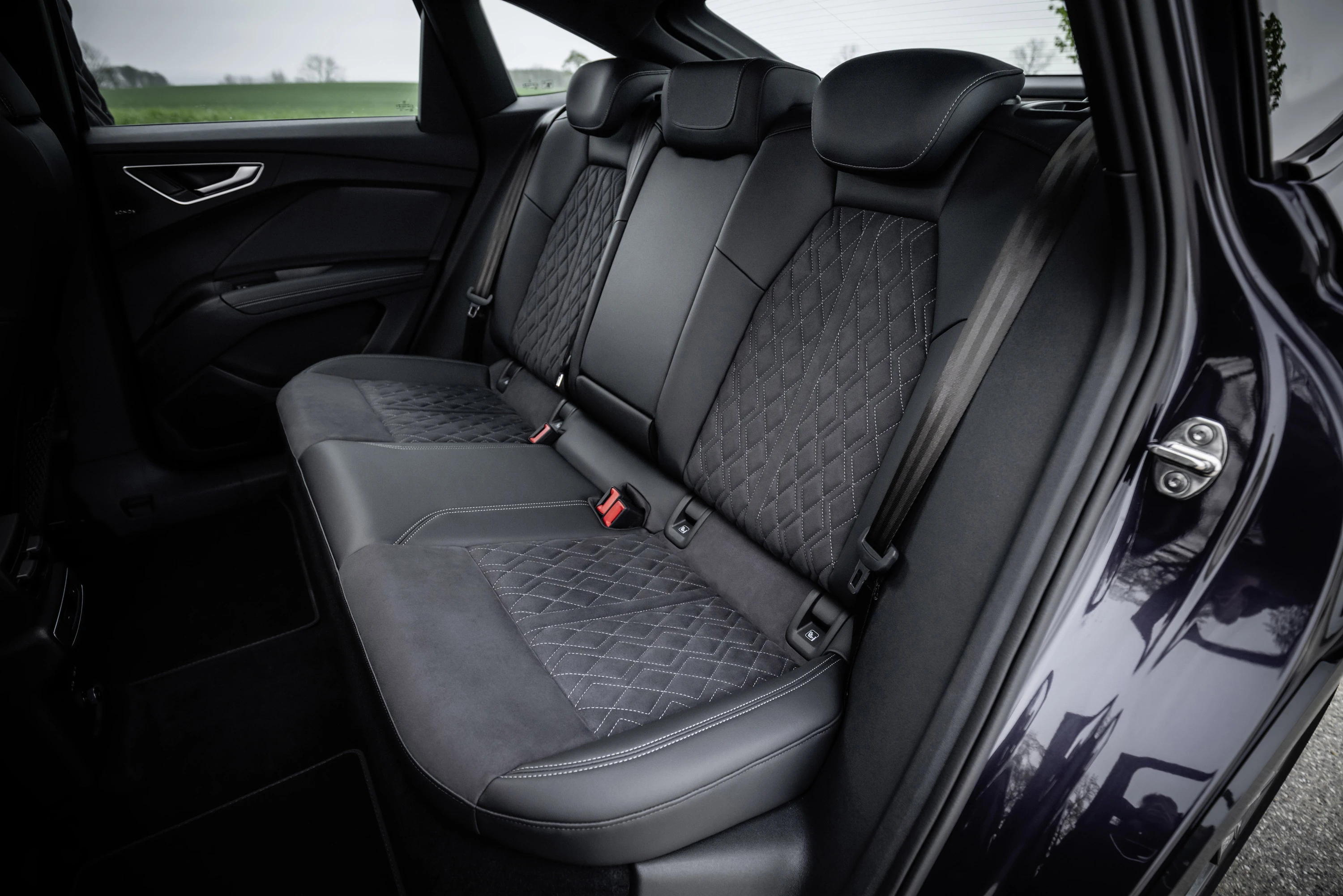 Audi Q4 Sportback 35 e-tron secondrowseats view