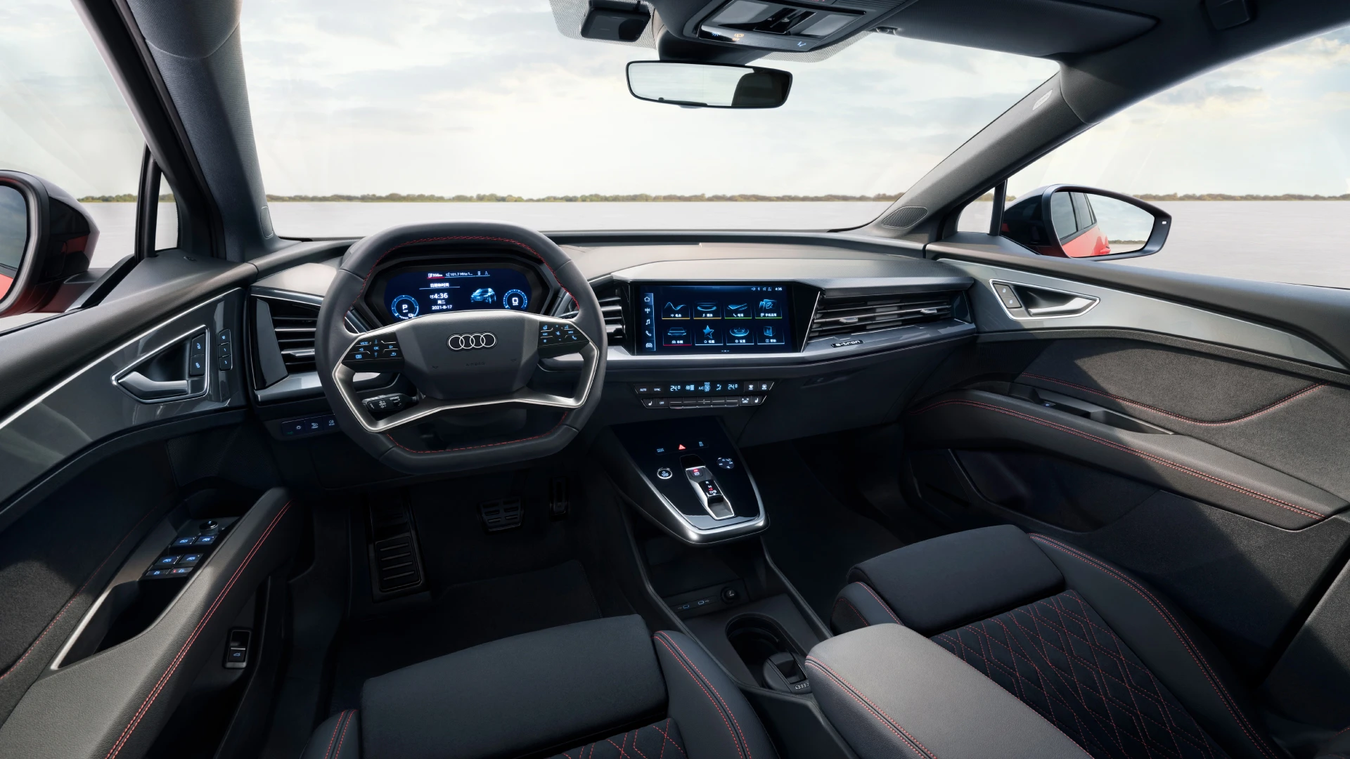Audi Q5 e-tron 50 quattro interior view