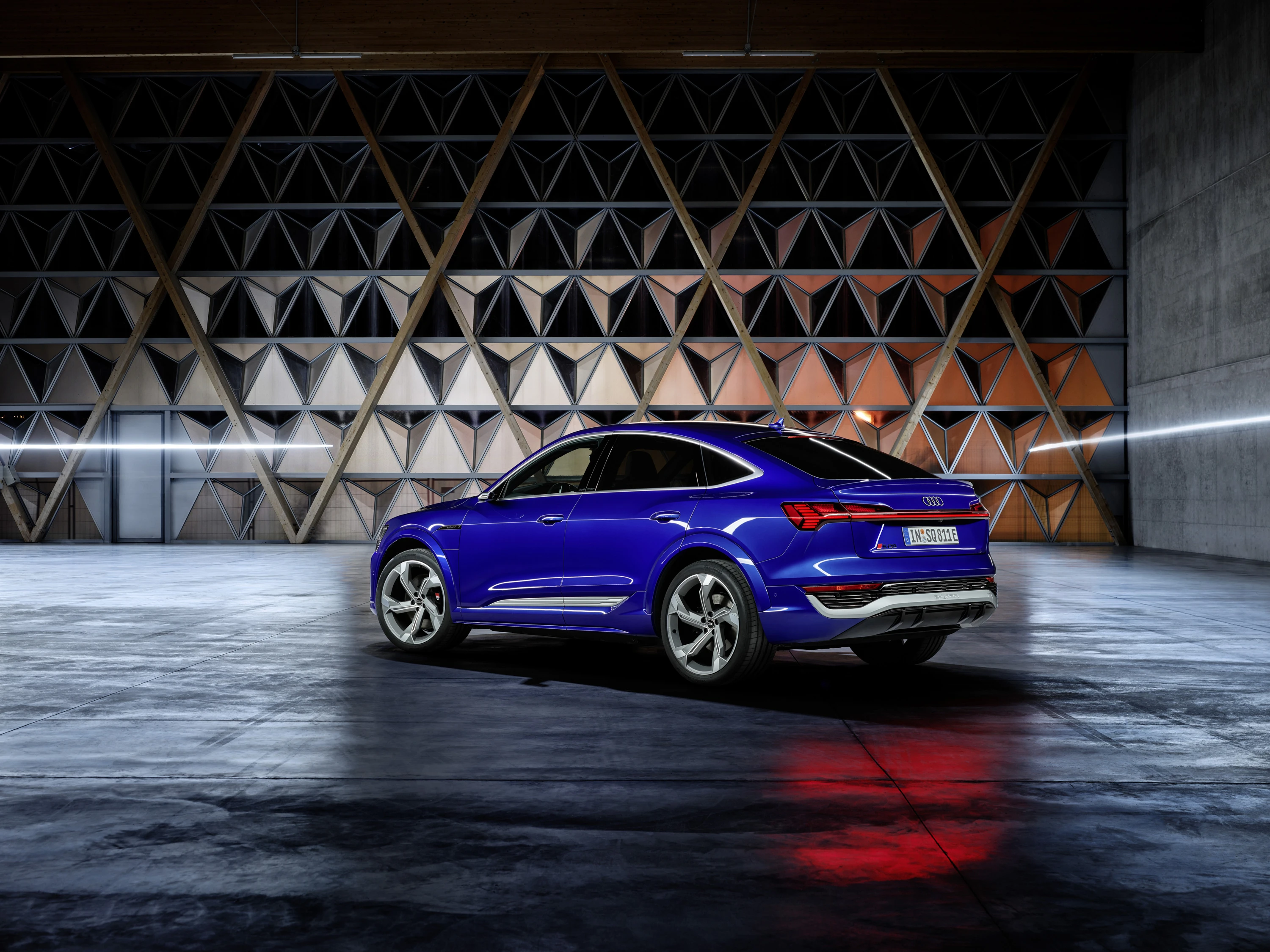 Audi SQ8 Sportback e-tron exterior view