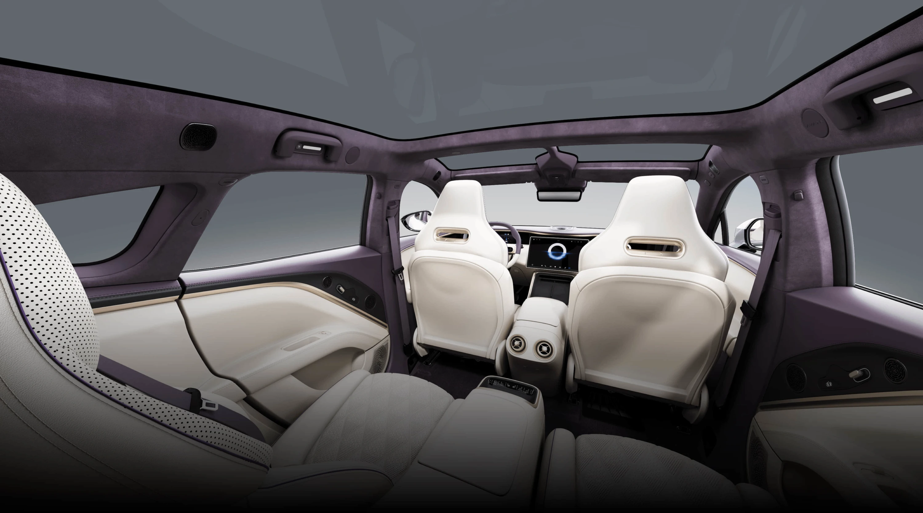 AVATR 11 RWD EV interior view