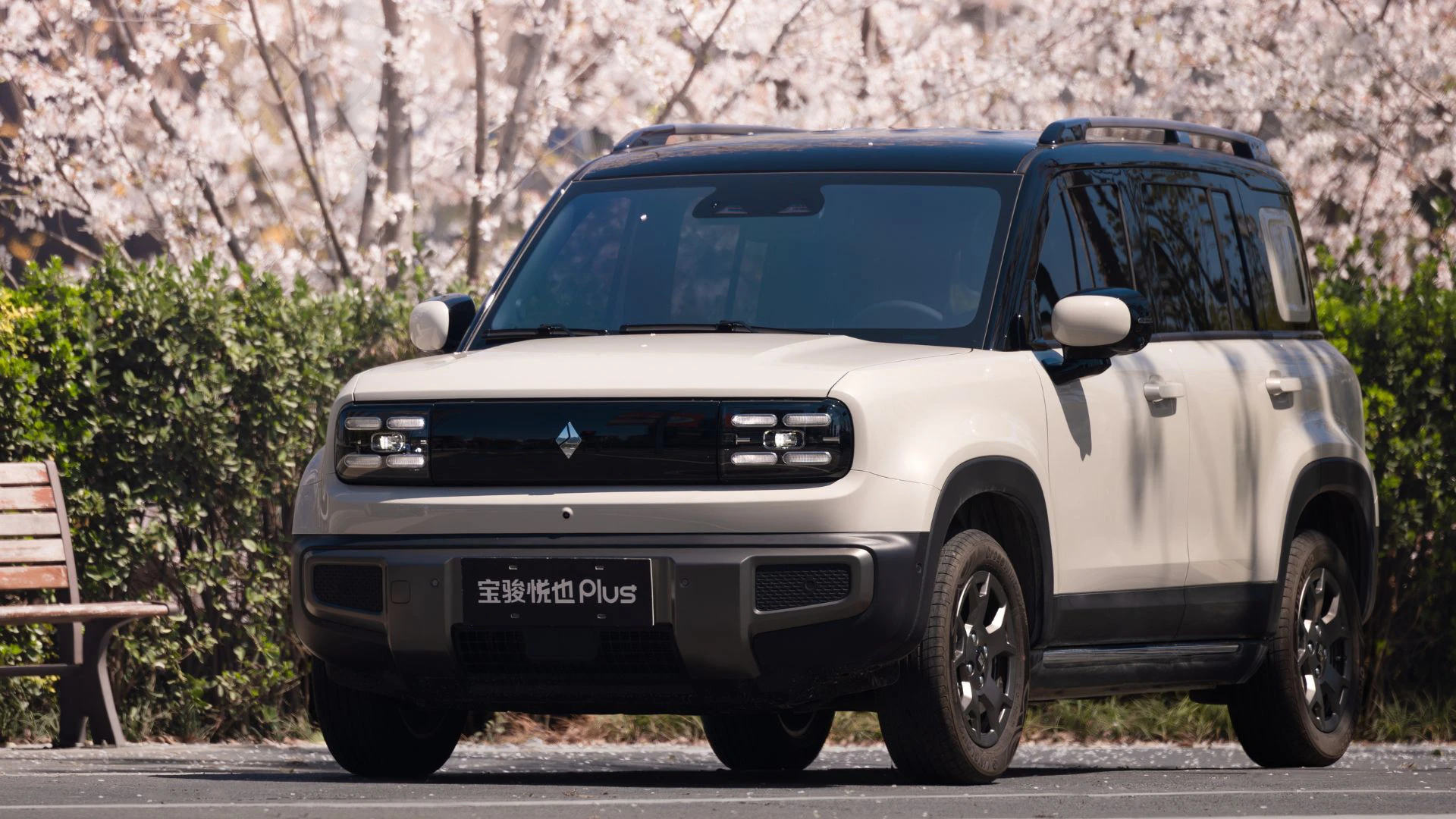 Baojun Yep Plus 54 kWh exterior view