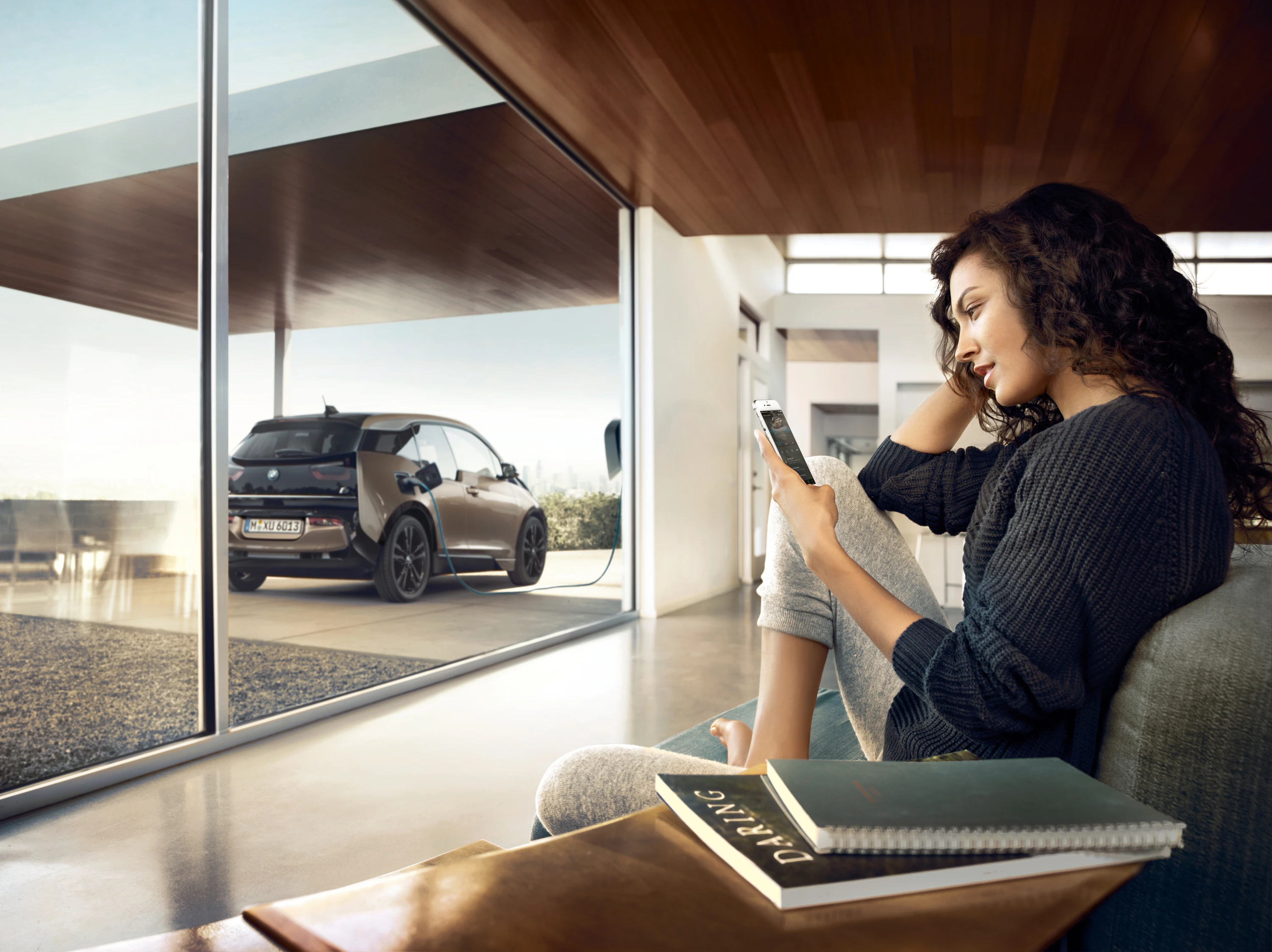 BMW i3 120 Ah lifestyle view