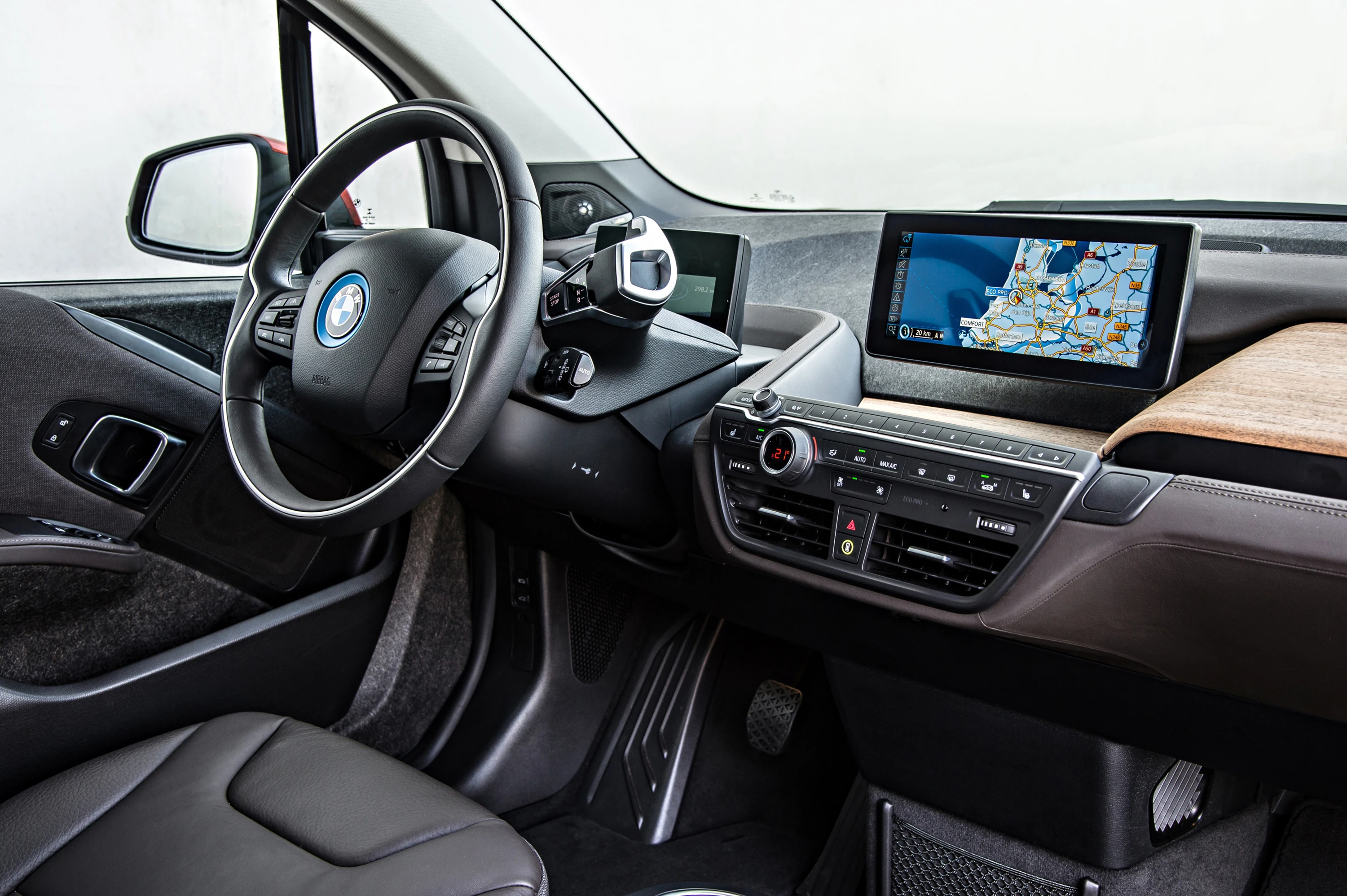 BMW i3 60 Ah interior view