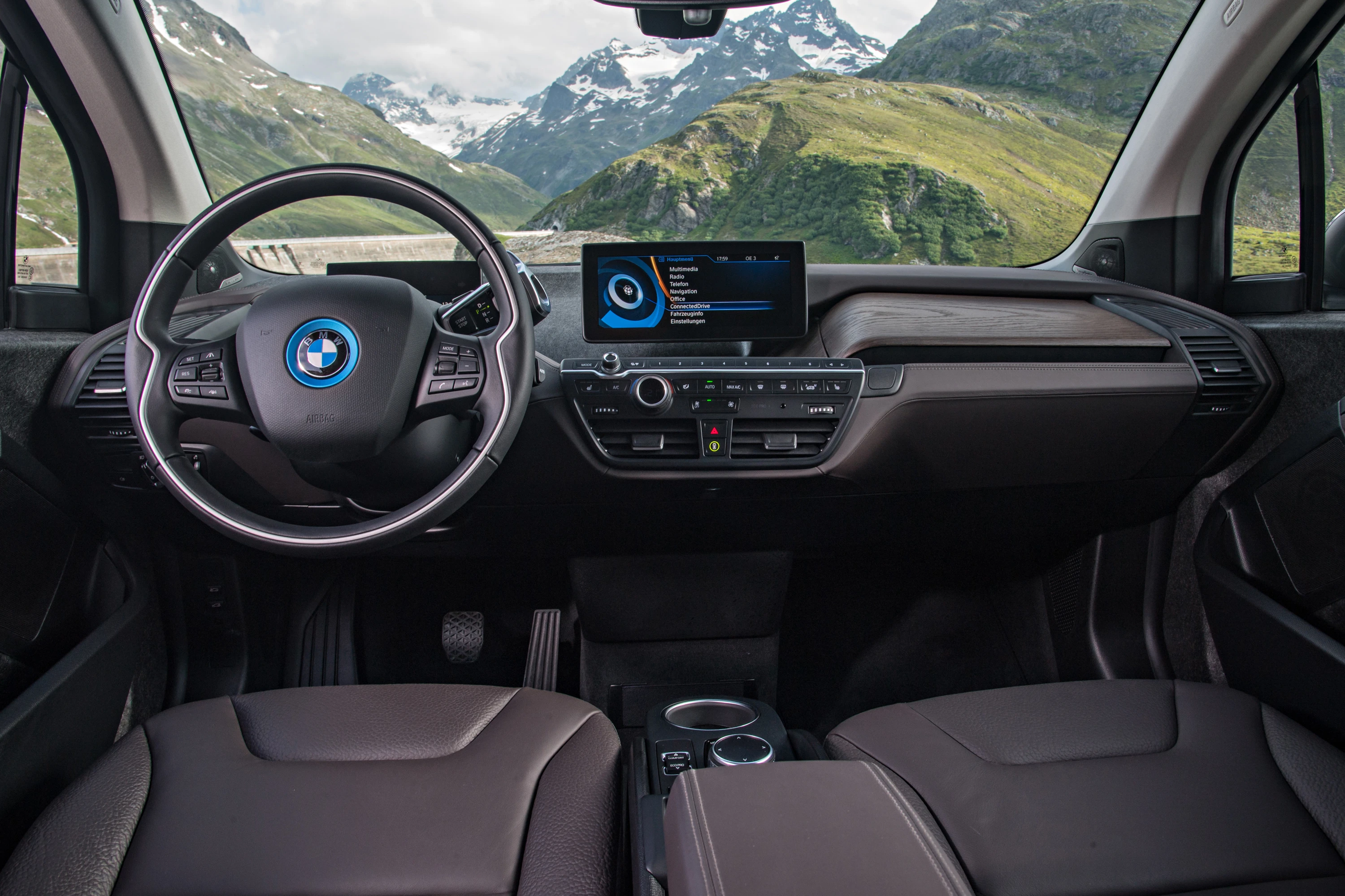 BMW i3 94 Ah interior view