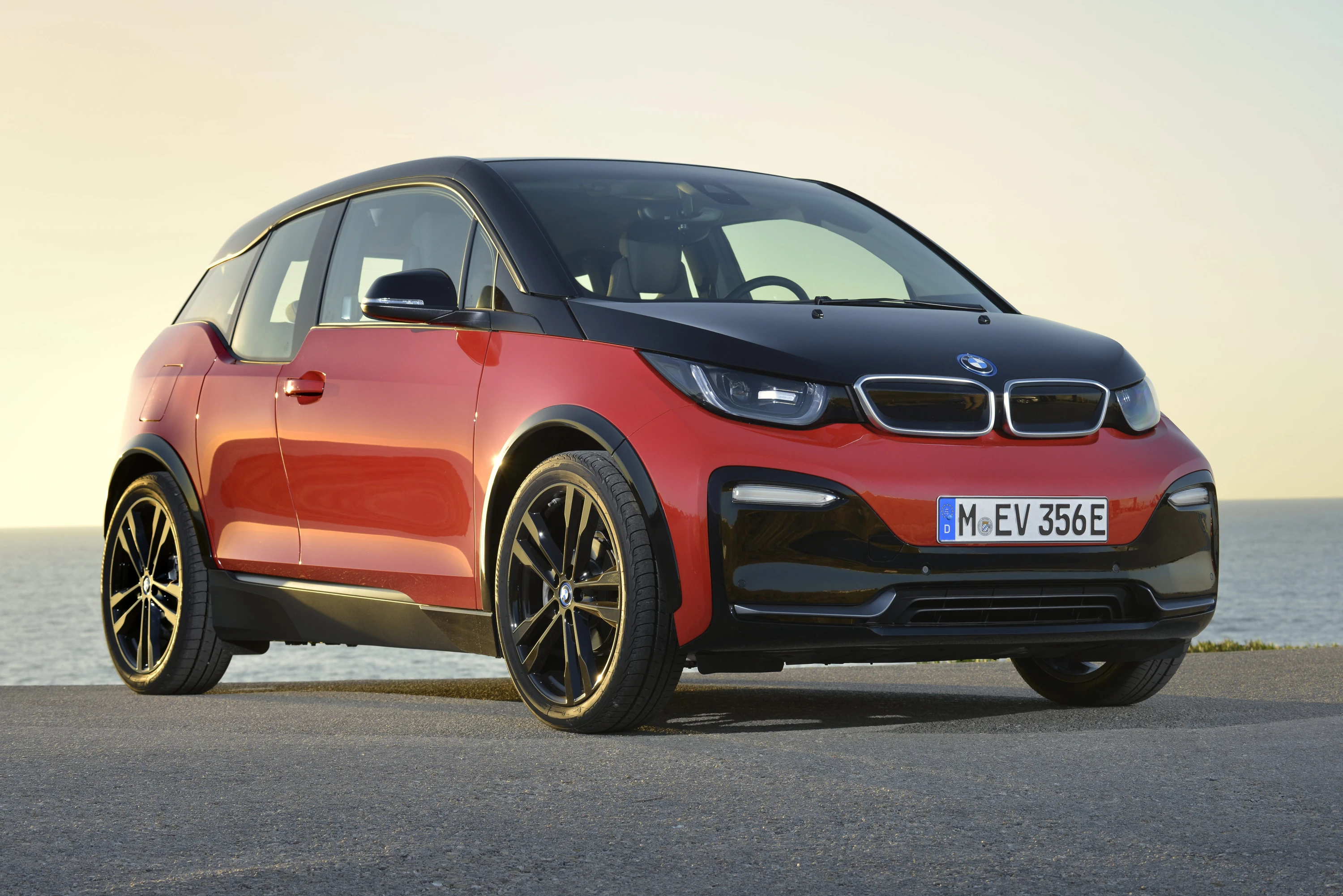 BMW i3s 120 Ah exterior view