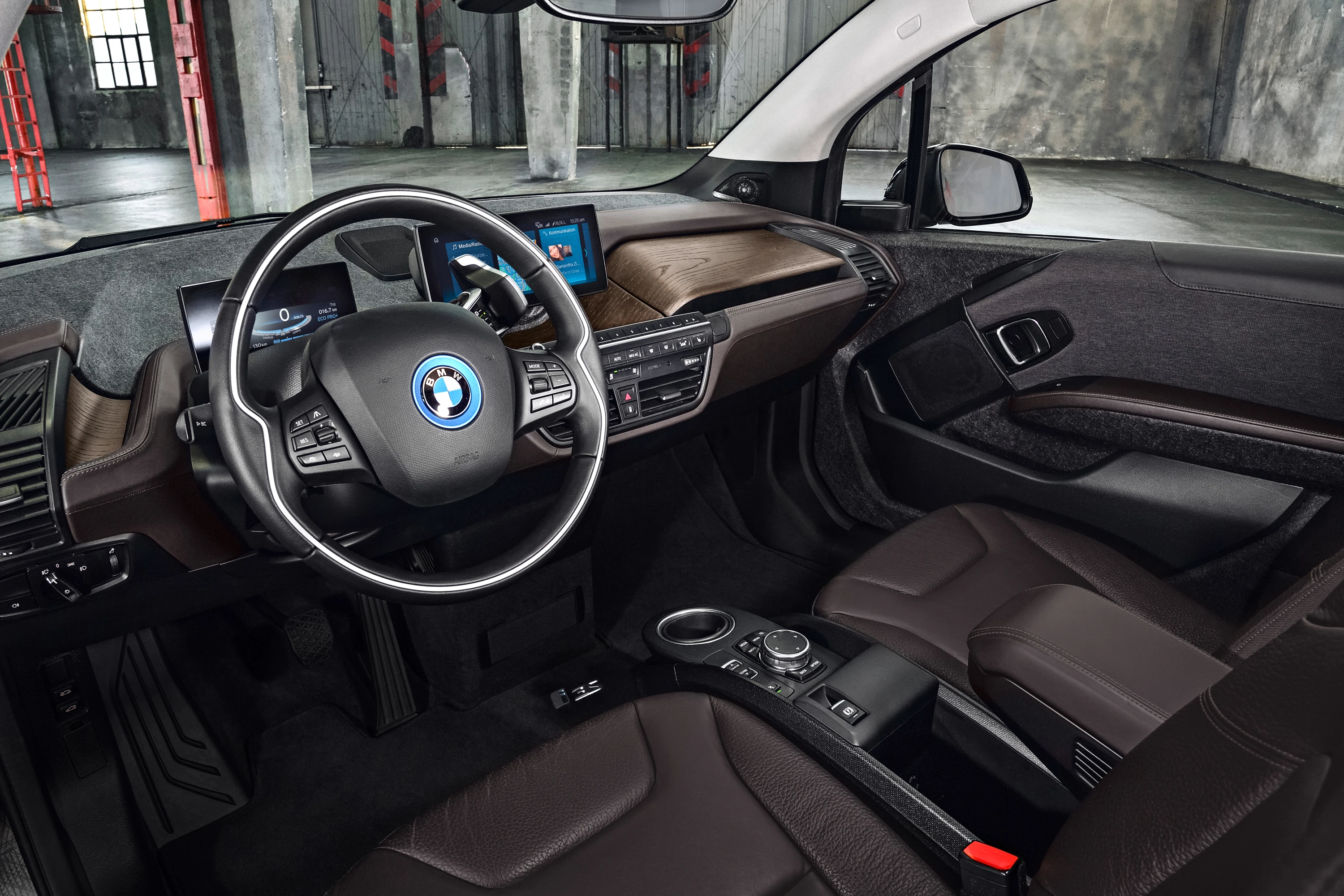 BMW i3s 120 Ah interior view