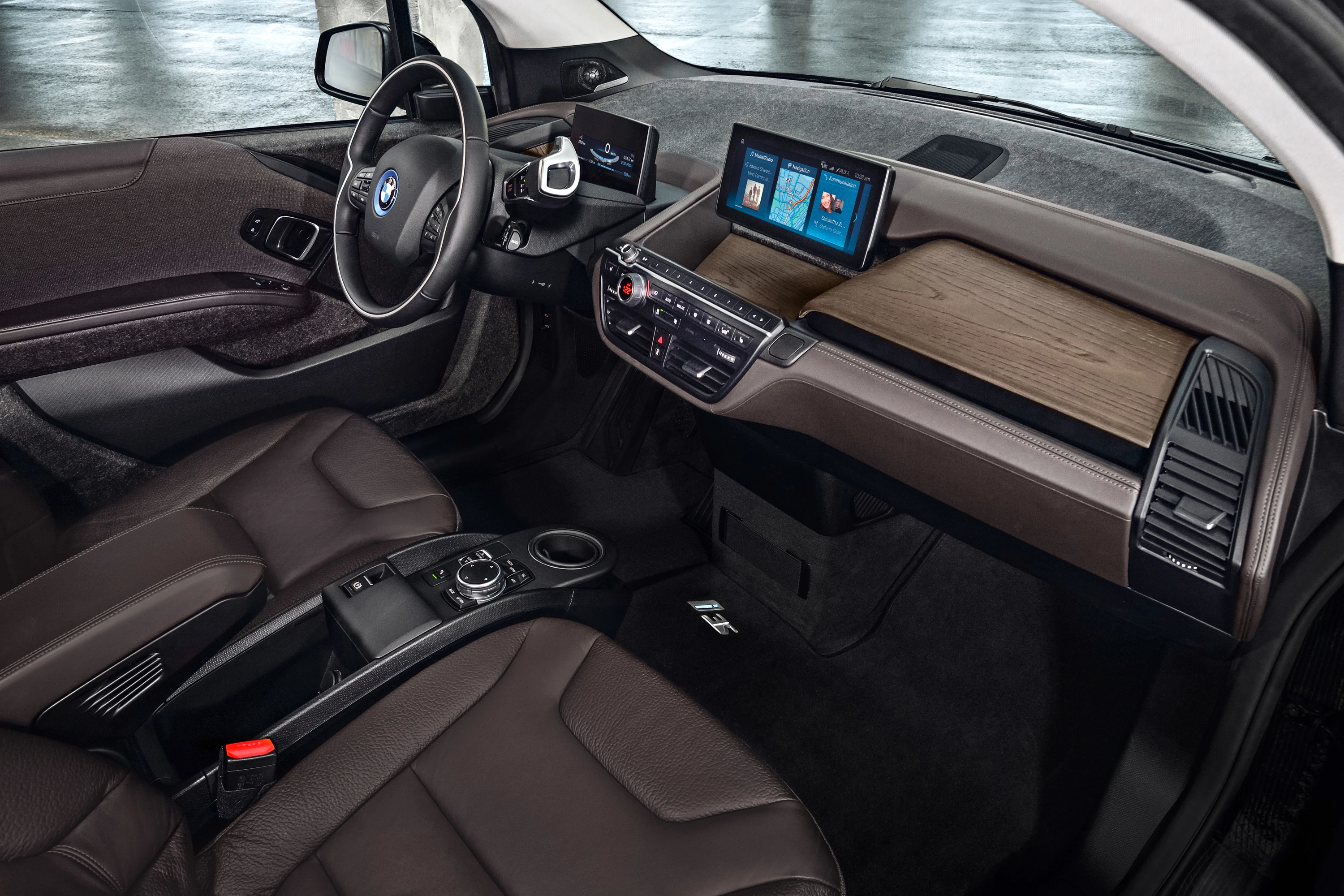 BMW i3s 120 Ah interior view