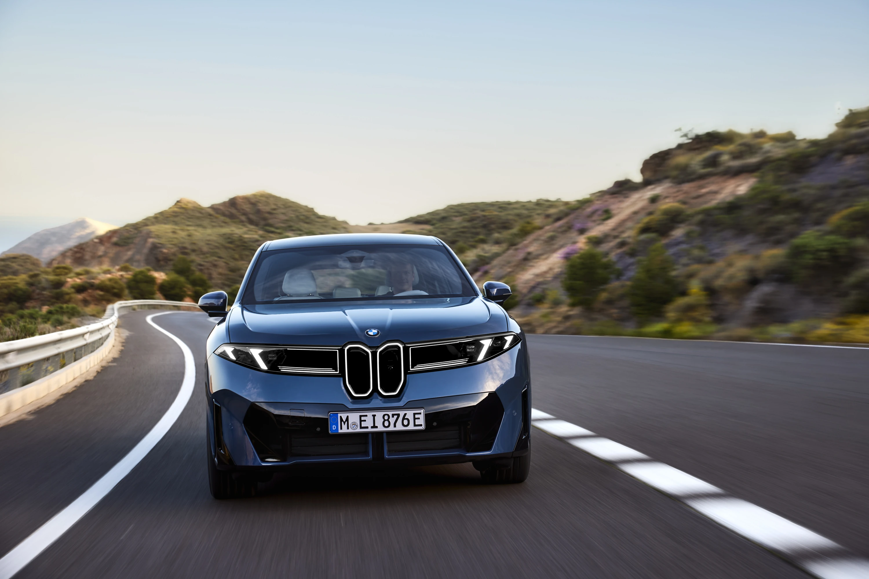 BMW iX3 50 xDrive headlights view