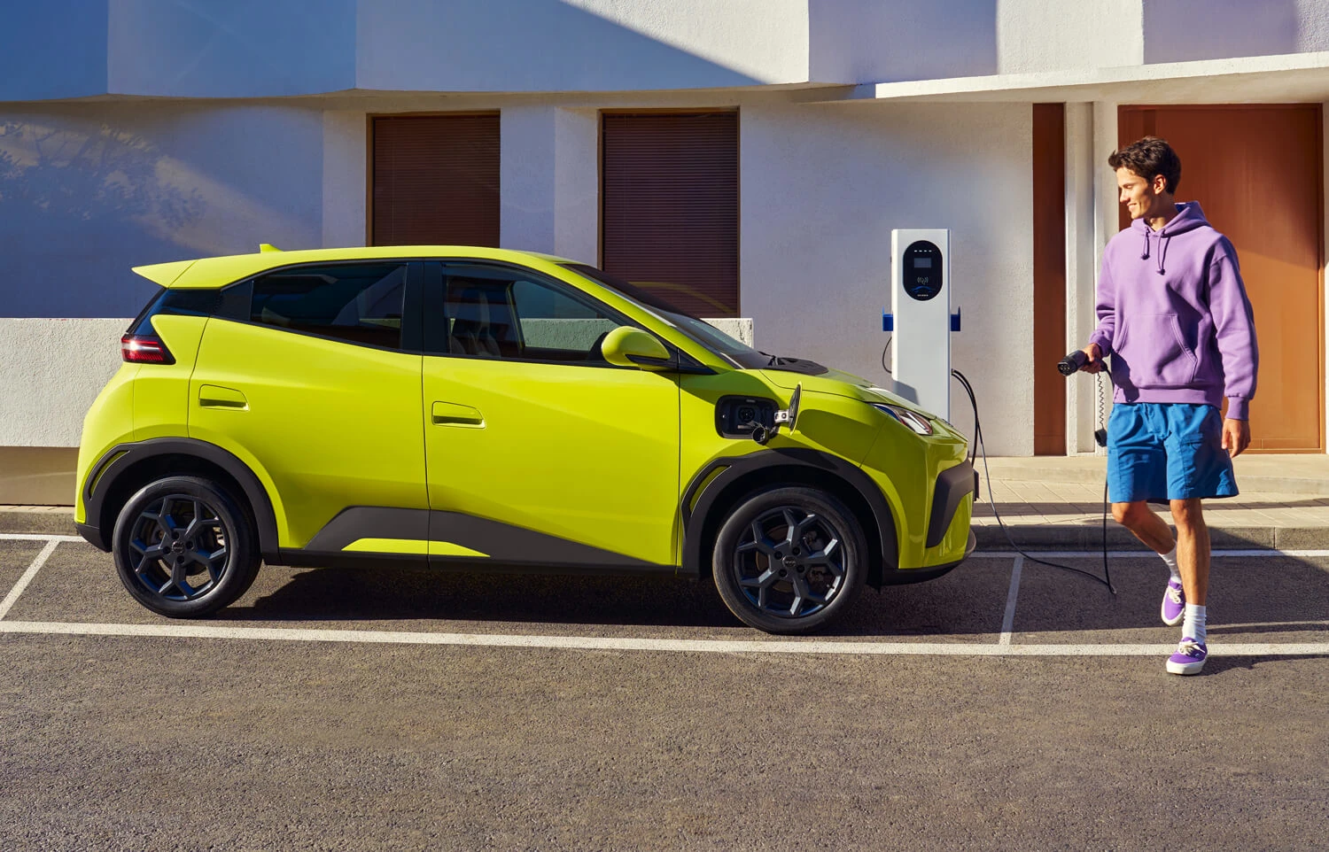 BYD ATTO 1 Premium charging view