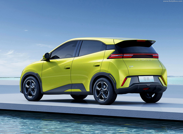 BYD Seagull 38kWh exterior view
