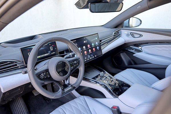 BYD Seal AWD interior view