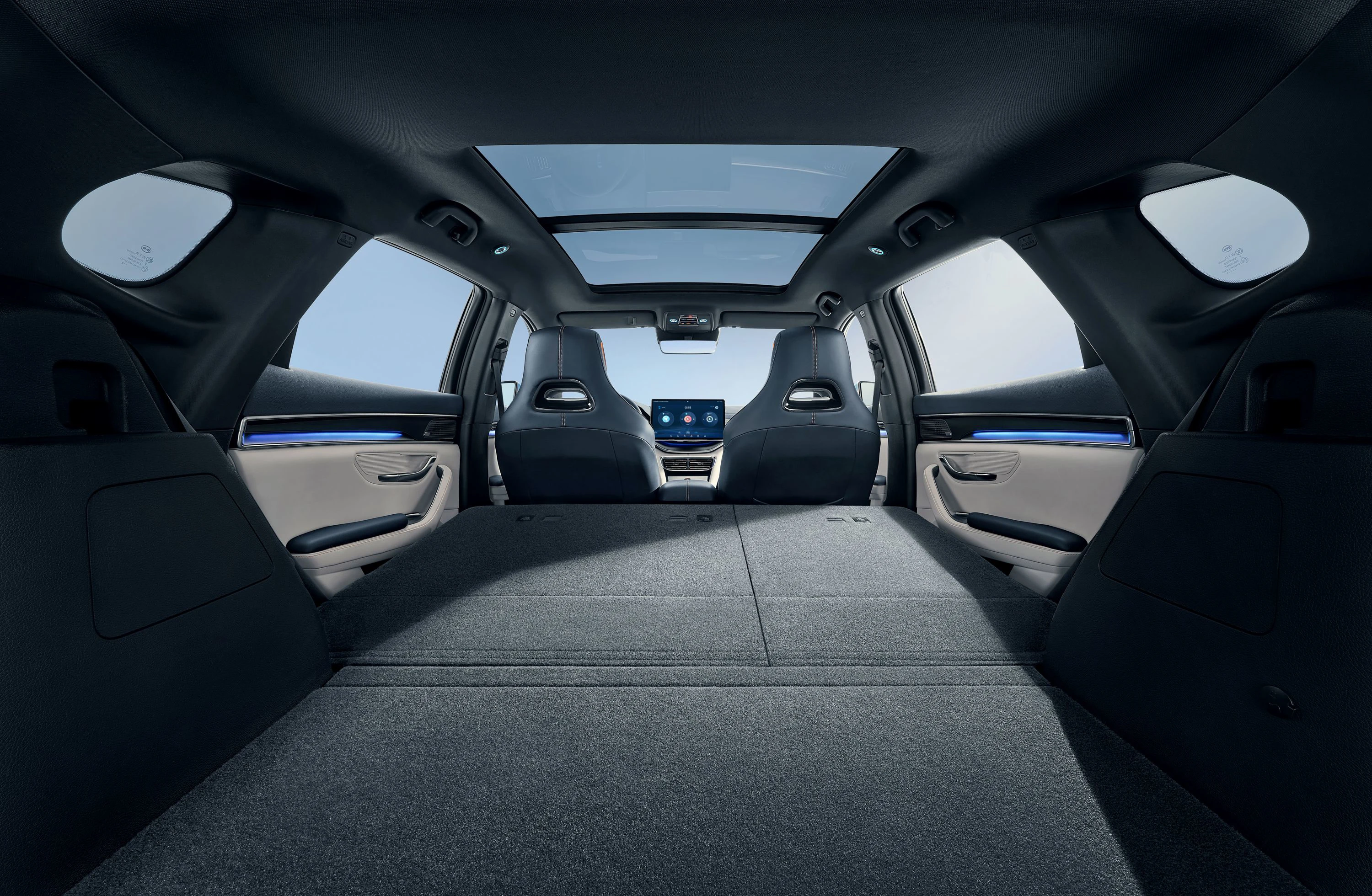 BYD Seal U Design trunk view