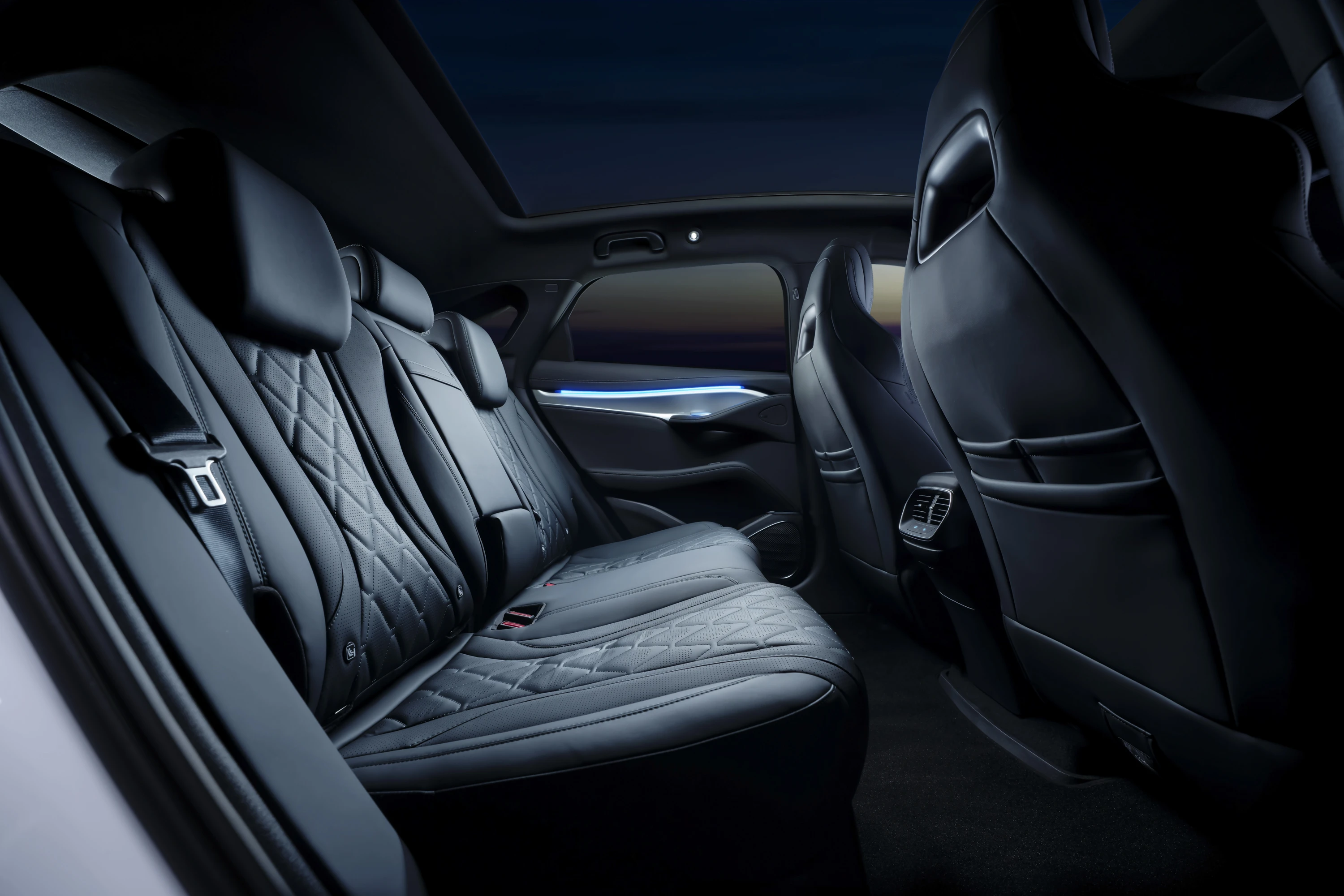 BYD Sealion 7 Excellence secondrowseats view