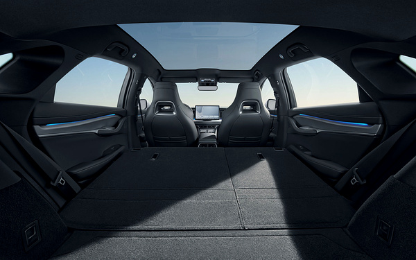 BYD Sealion 7 Excellence trunk view