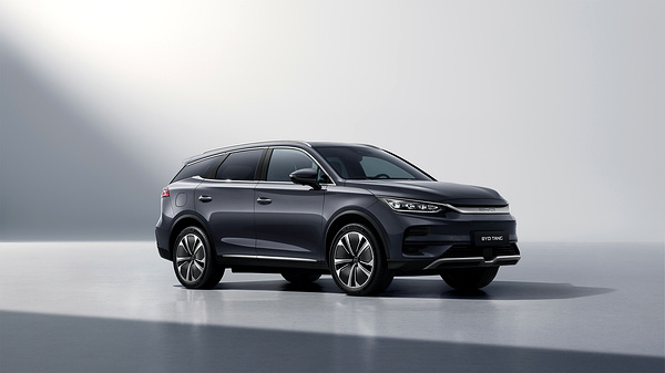 BYD Tang 4x4 Long Range exterior view